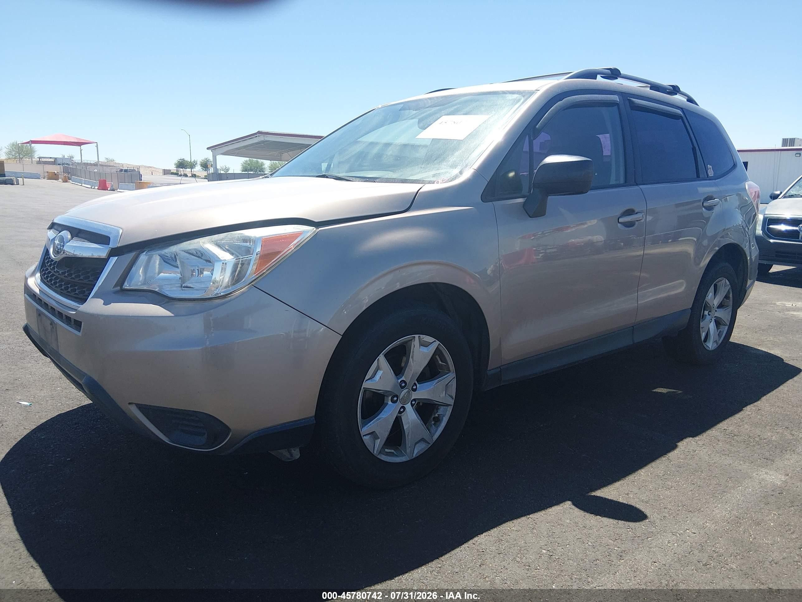 2015 Subaru Forester 2.5i Tan vin: JF2SJABC3FH575305