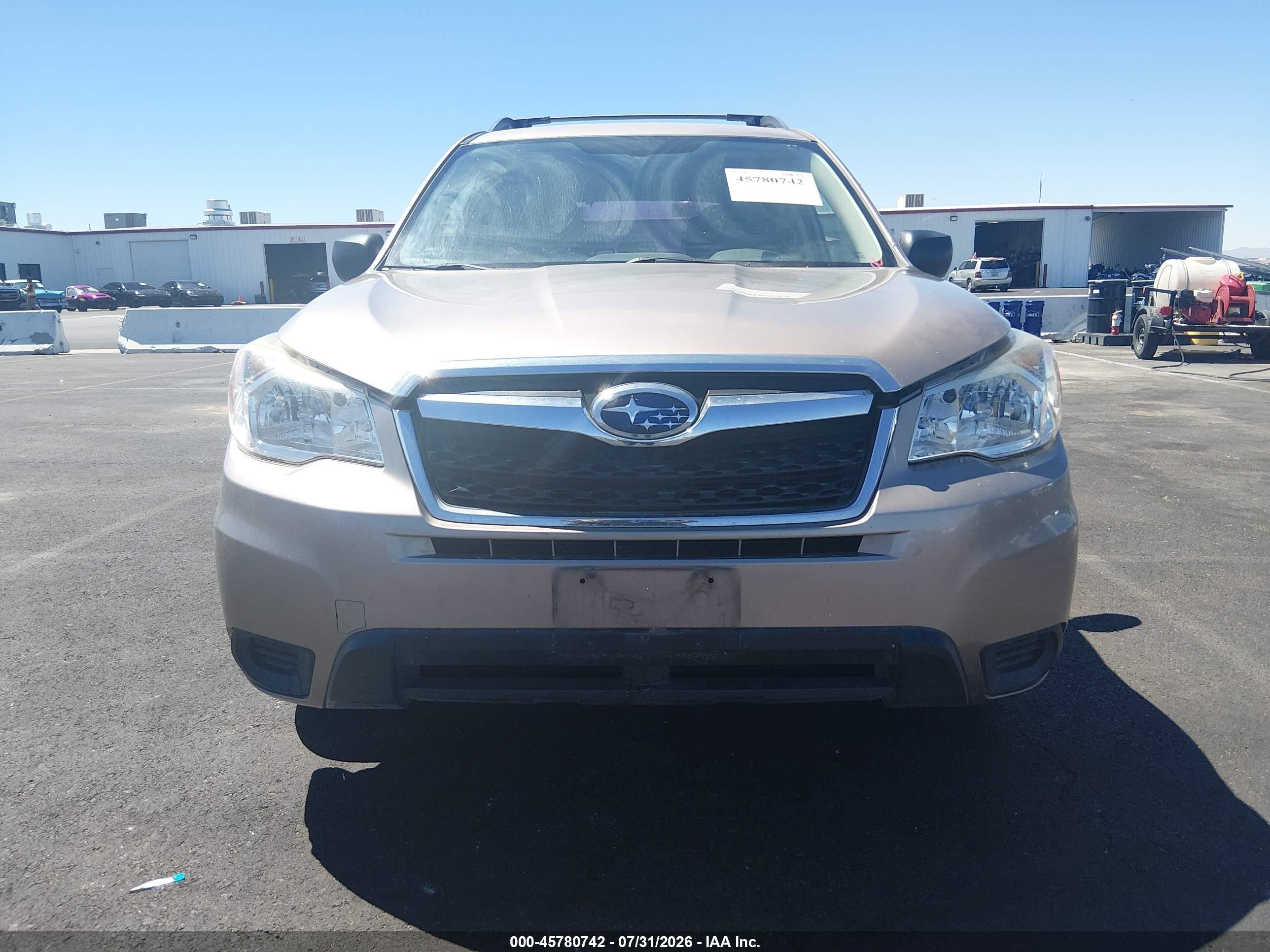 2015 Subaru Forester 2.5i Tan vin: JF2SJABC3FH575305
