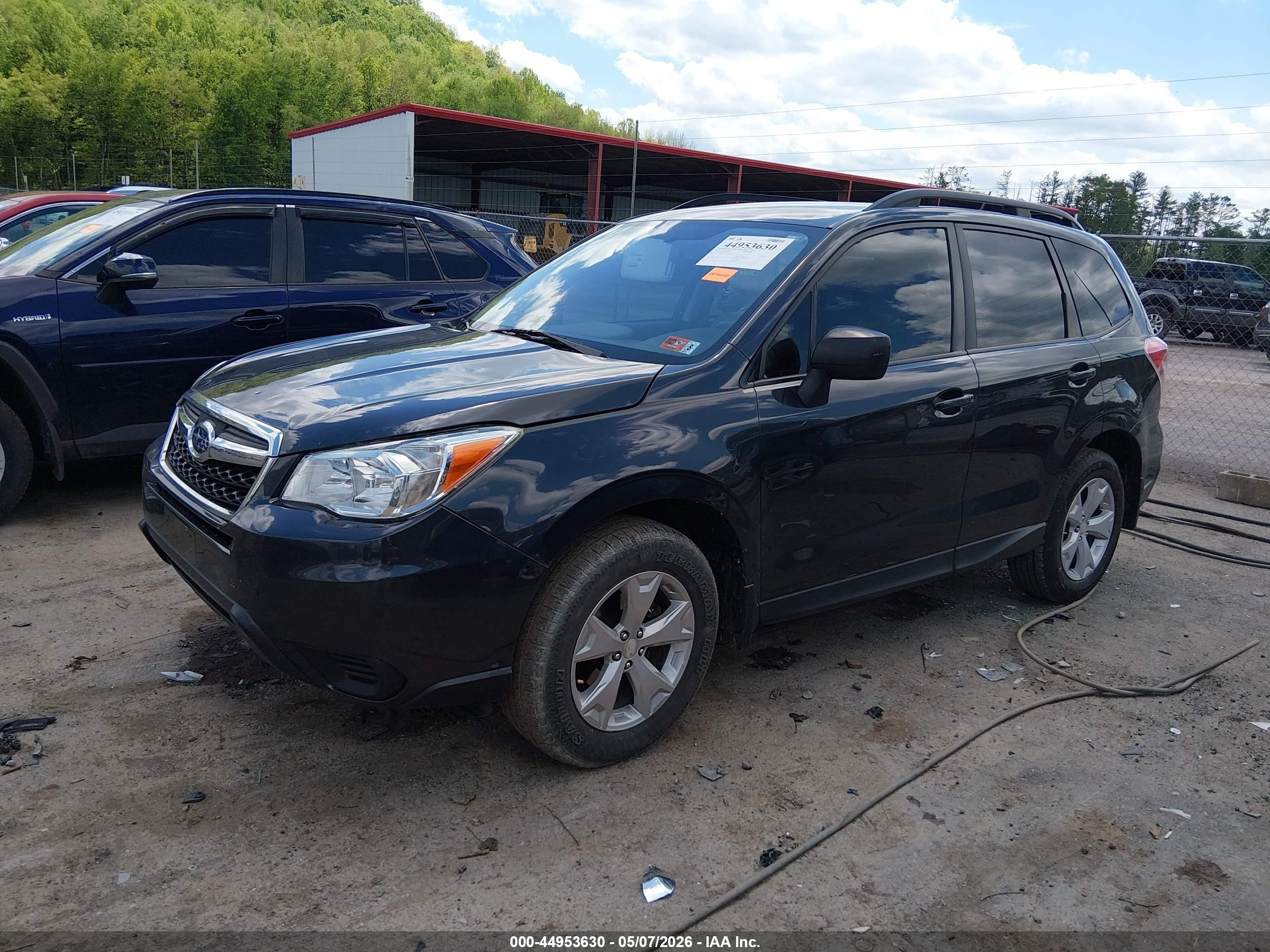 2015 Subaru Forester 2.5i Серый vin: JF2SJABC3FH802136