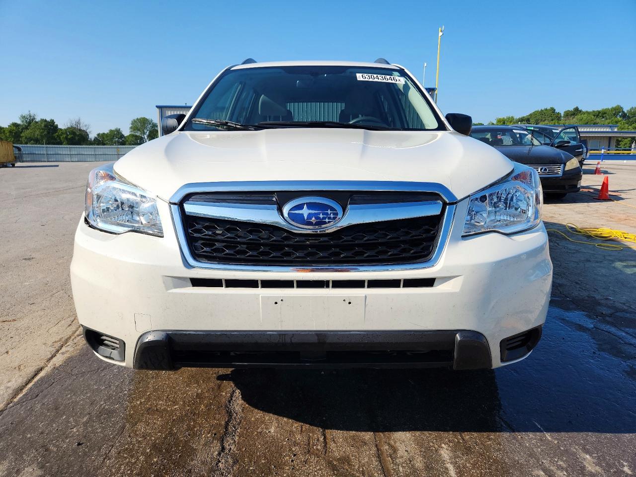 2016 Subaru Forester 2.5i White vin: JF2SJABC3GH523139