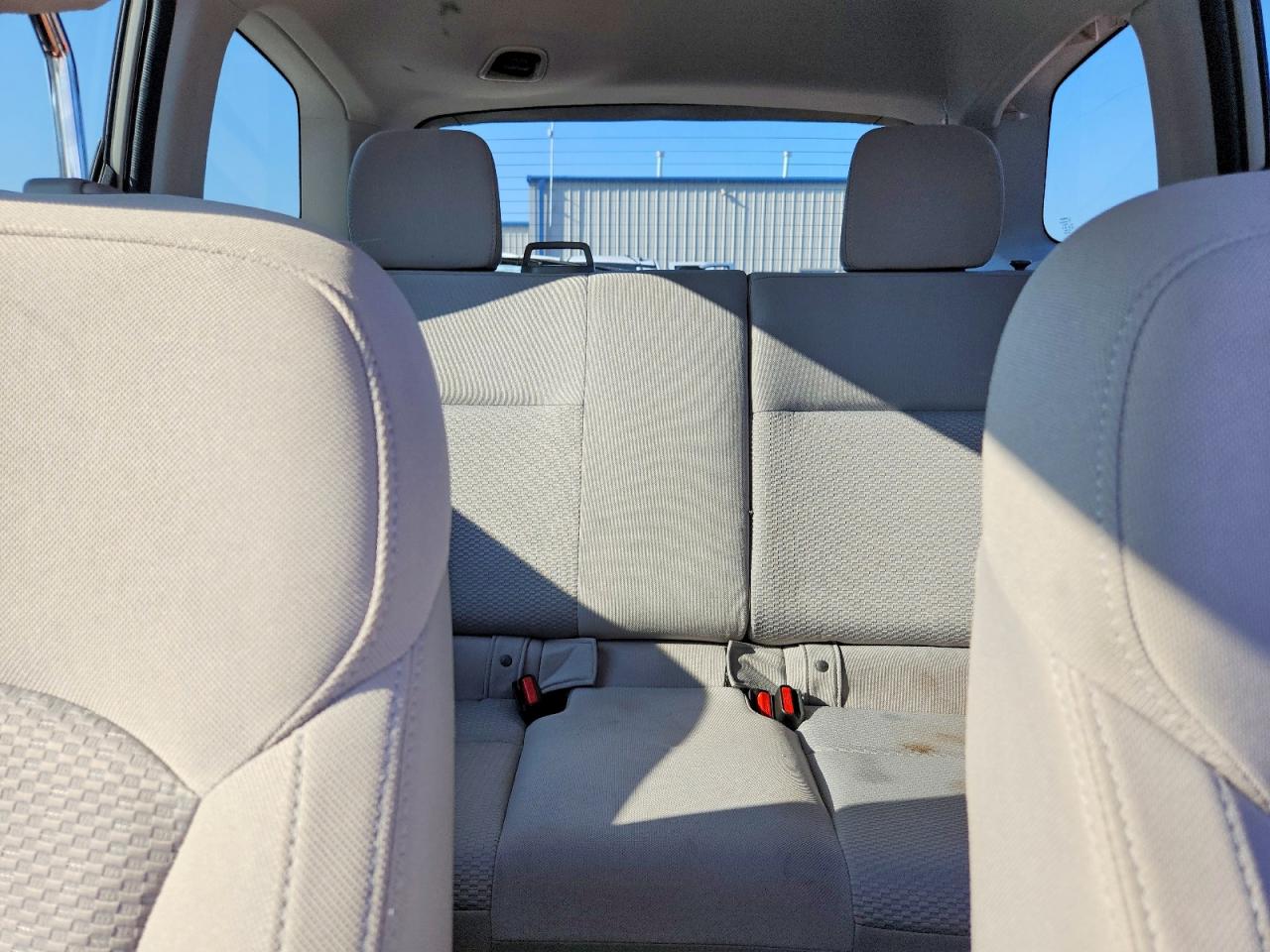 2016 Subaru Forester 2.5i White vin: JF2SJABC3GH523139