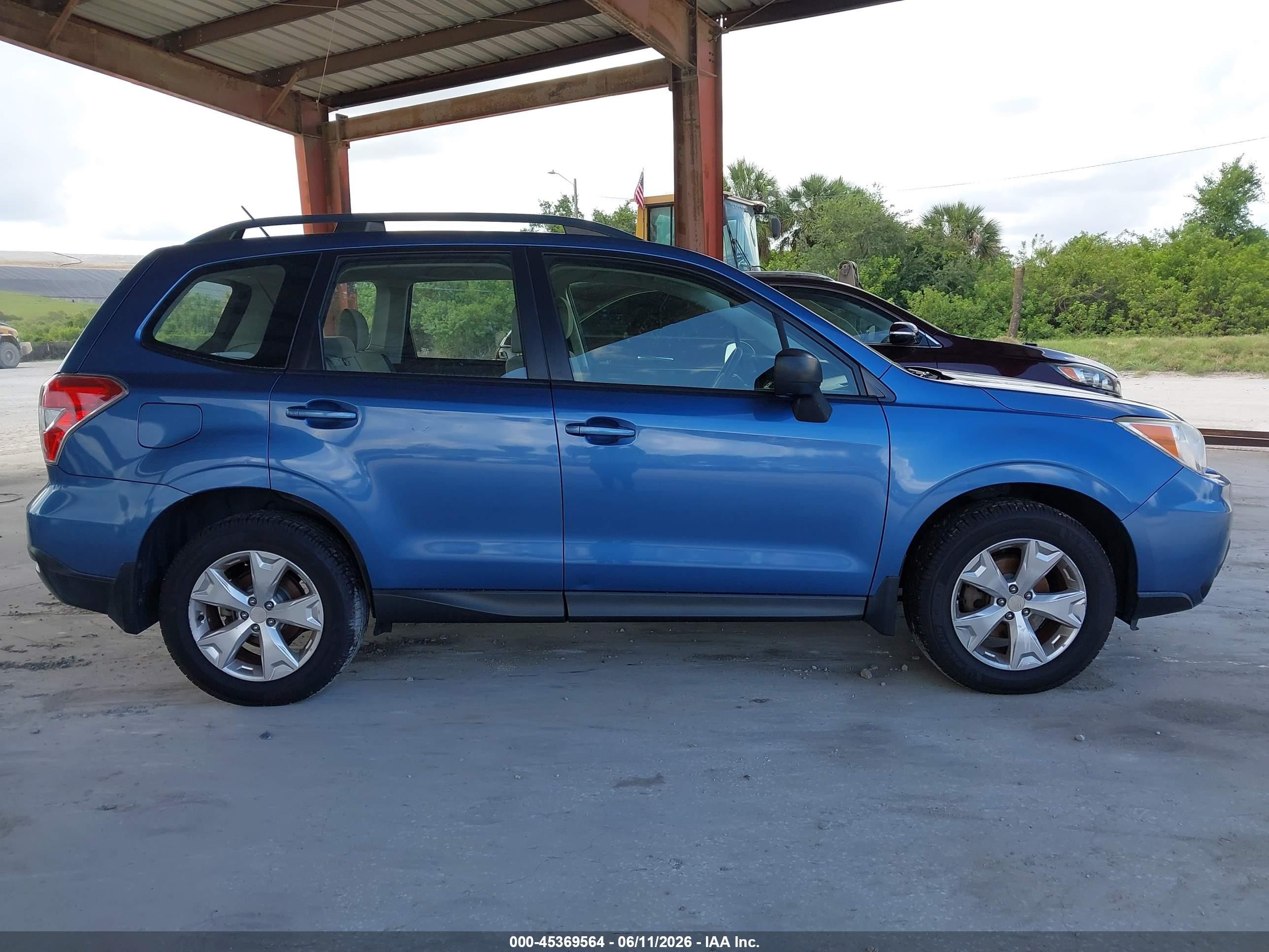 2015 Subaru Forester 2.5i Blue vin: JF2SJABC4FH536898