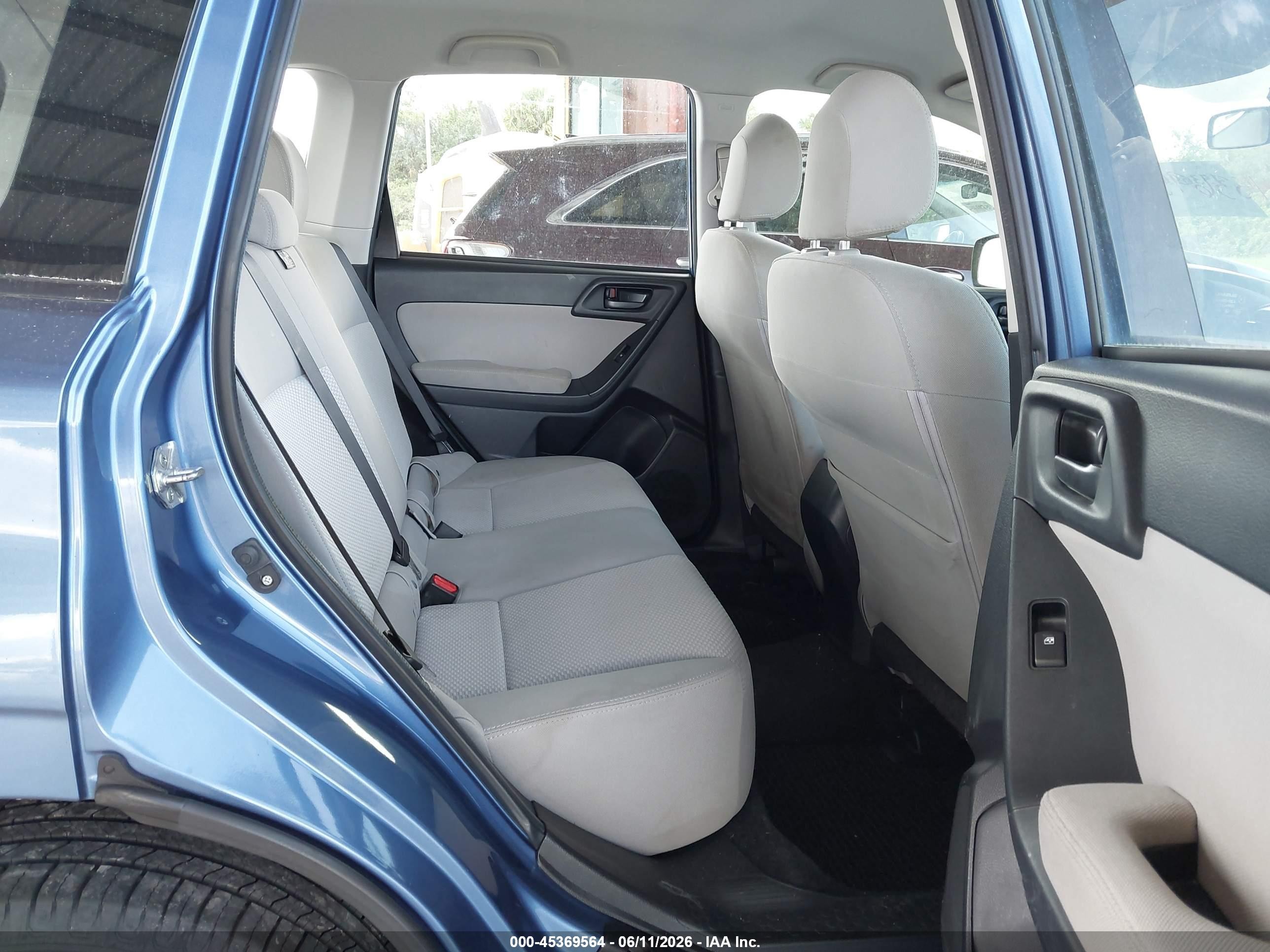 2015 Subaru Forester 2.5i Blue vin: JF2SJABC4FH536898
