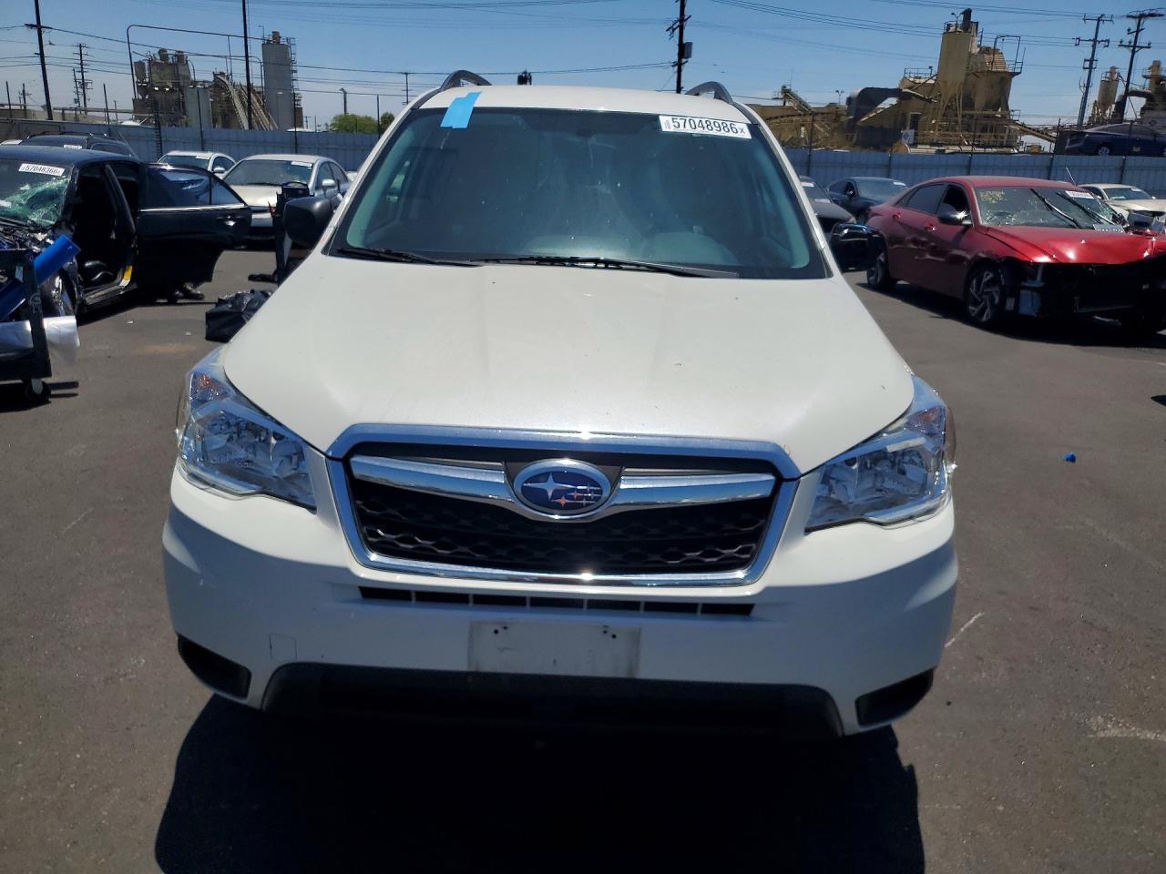 2016 Subaru Forester 2.5i White vin: JF2SJABC4GH507354