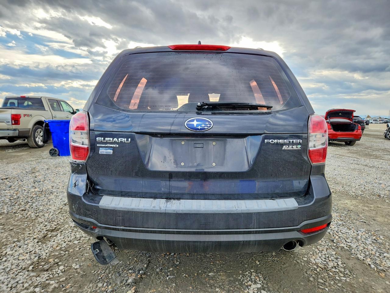 2016 Subaru Forester 2.5i Gray vin: JF2SJABC4GH565125