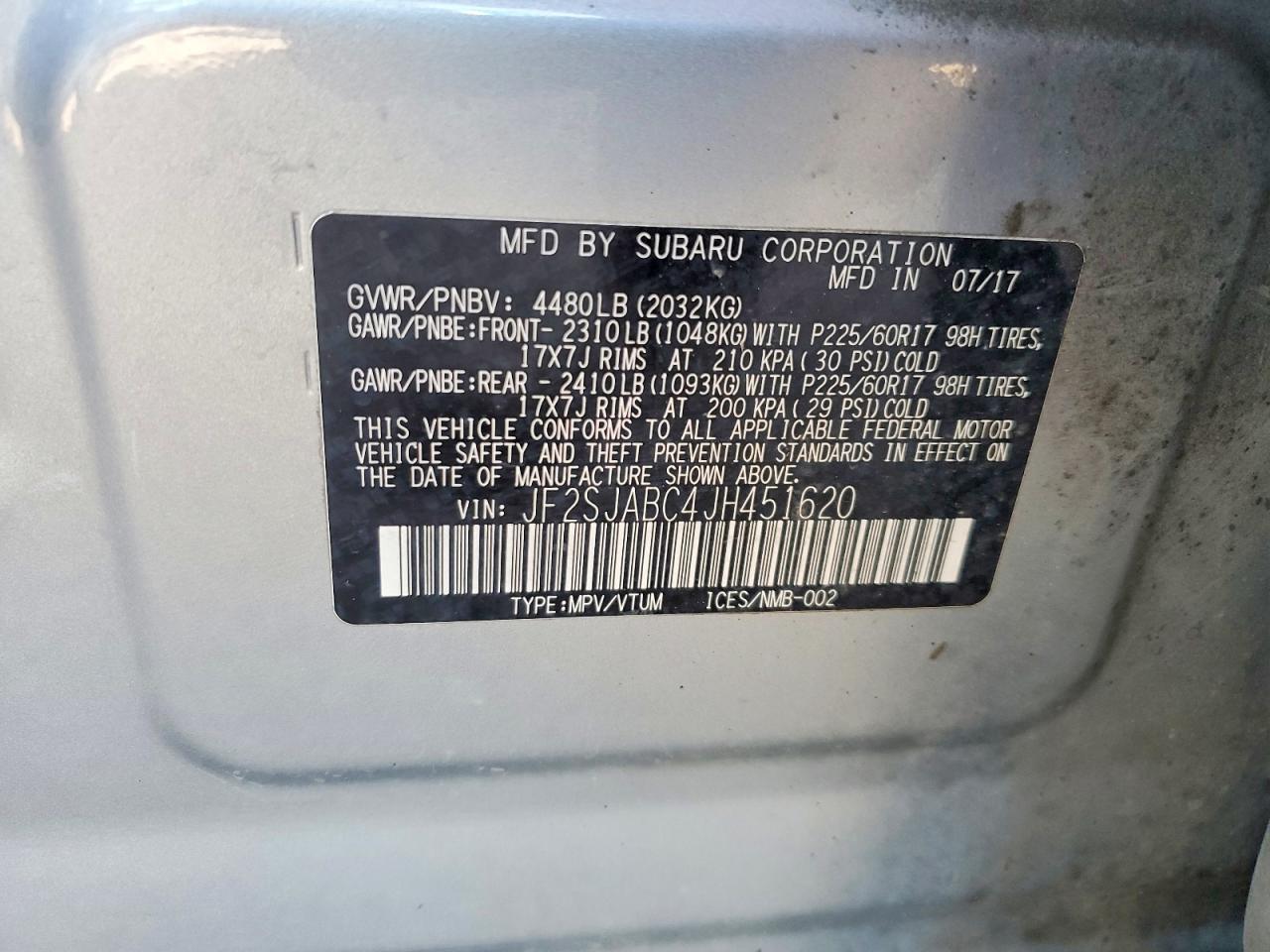 2018 Subaru Forester 2.5i Silver vin: JF2SJABC4JH451620