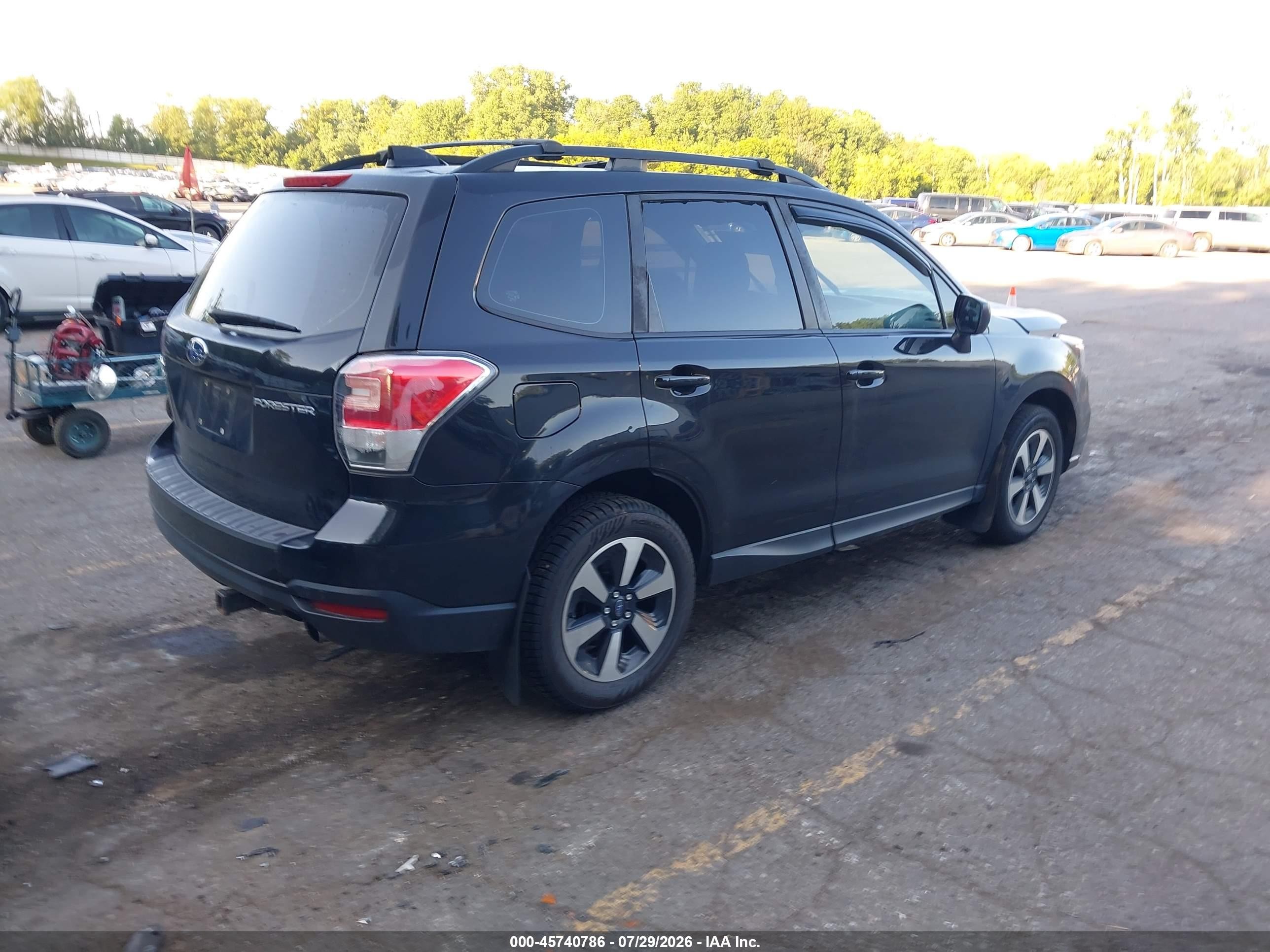 2018 Subaru Forester 2.5i Black vin: JF2SJABC4JH535887