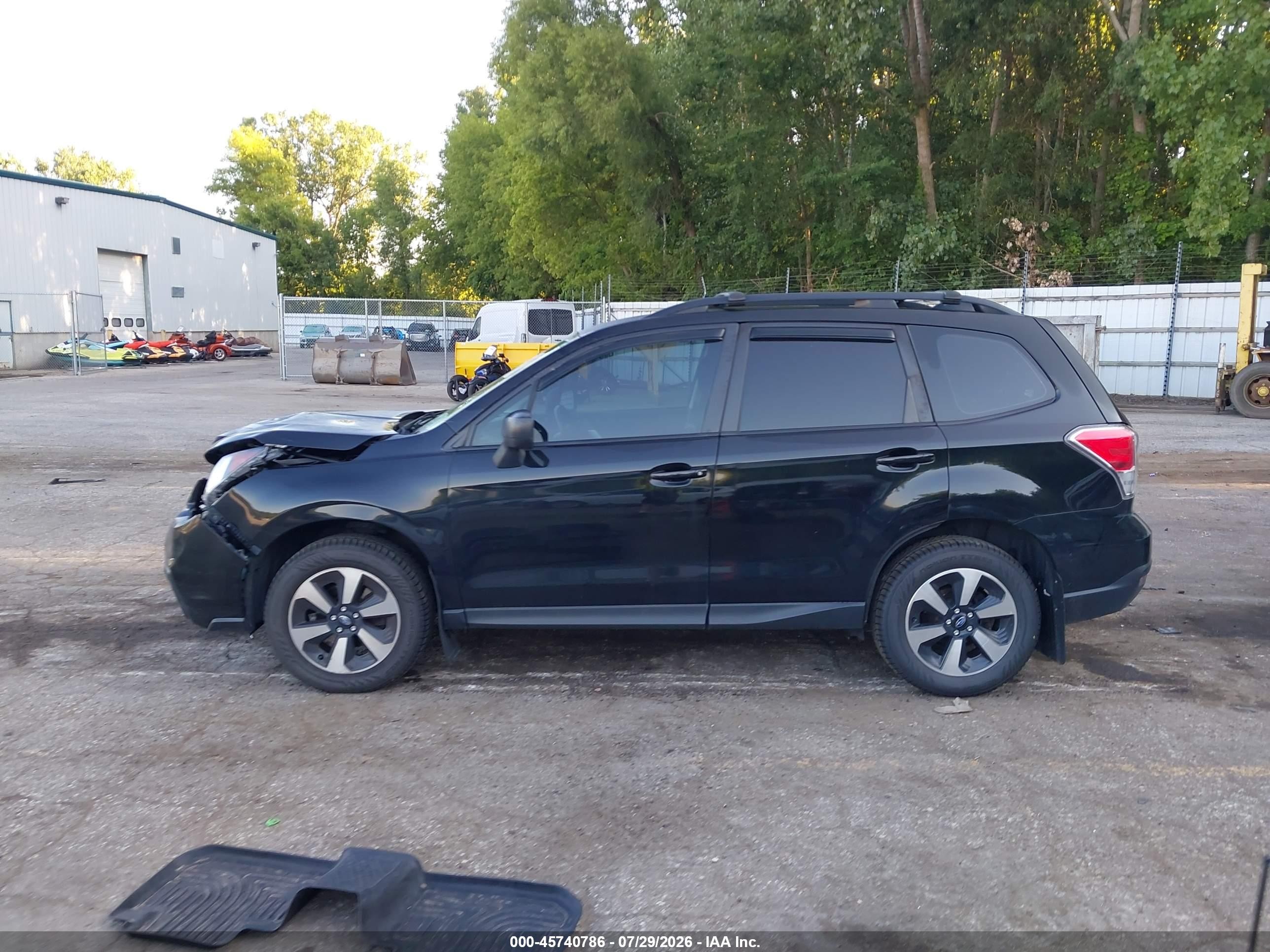 2018 Subaru Forester 2.5i Black vin: JF2SJABC4JH535887