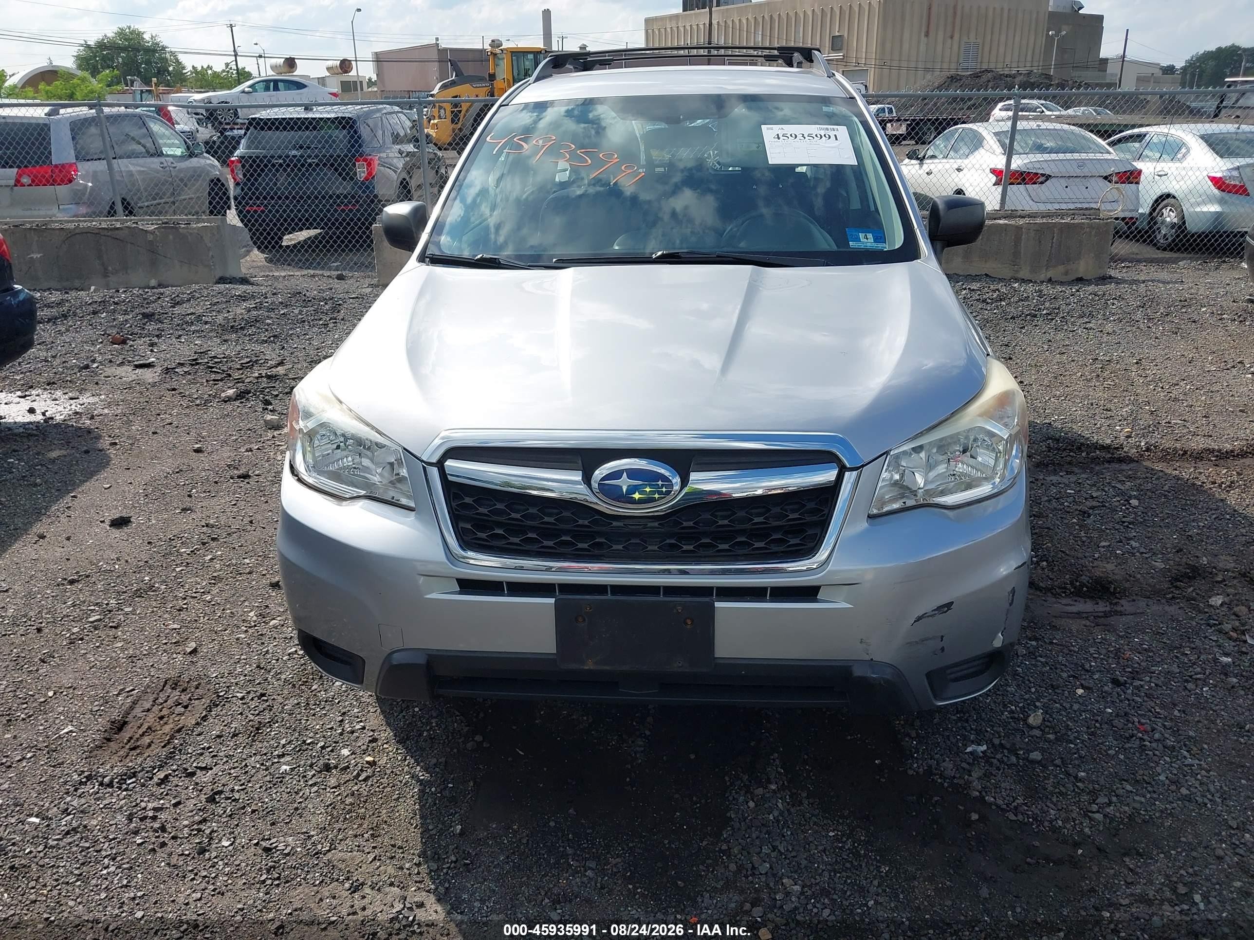 2015 Subaru Forester 2.5i Silver vin: JF2SJABC5FH527918