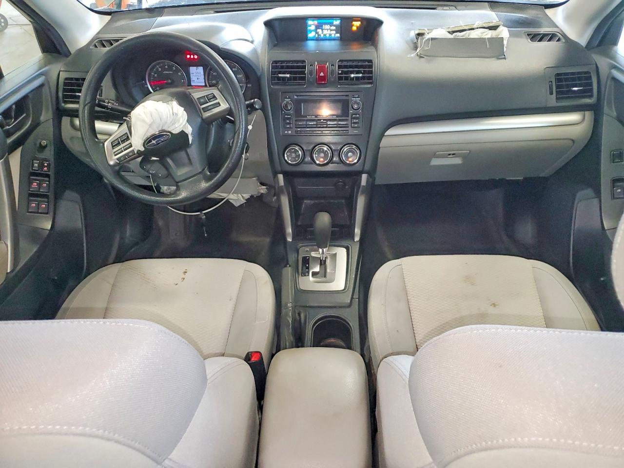2015 Subaru Forester 2.5i Зеленый vin: JF2SJABC5FH596110