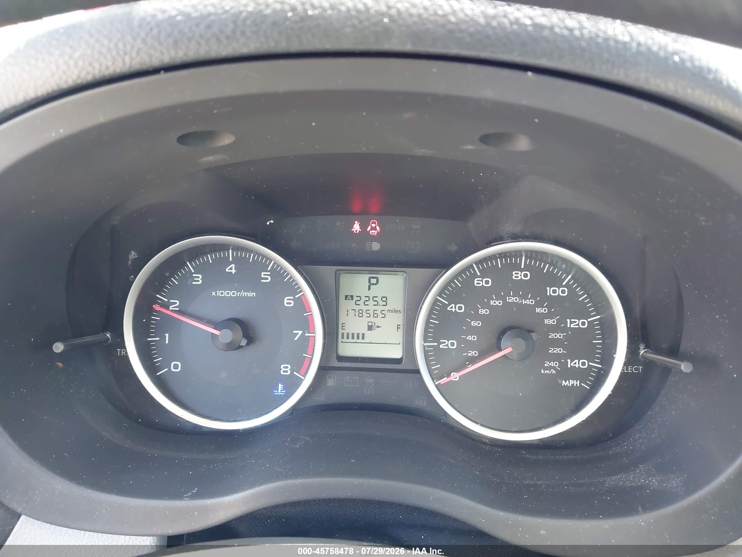 2015 Subaru Forester 2.5i Maroon vin: JF2SJABC5FH841780