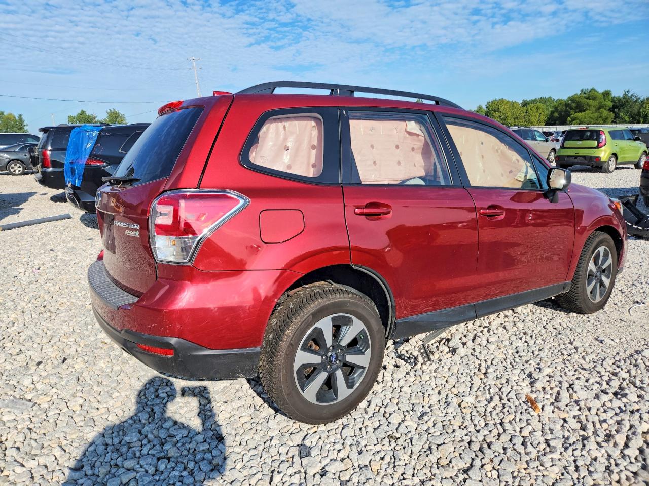 2017 Subaru Forester 2.5i Red vin: JF2SJABC5HH457582