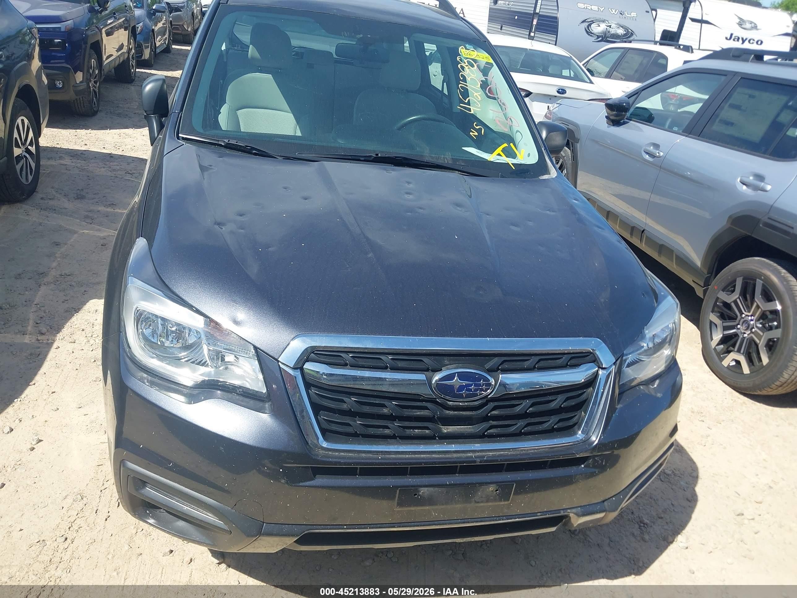 2018 Subaru Forester 2.5i Gray vin: JF2SJABC5JH400420