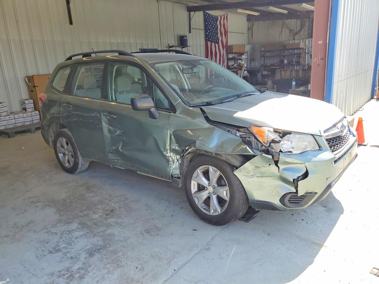 2015 Subaru Forester 2.5i Green vin: JF2SJABC6FH427293