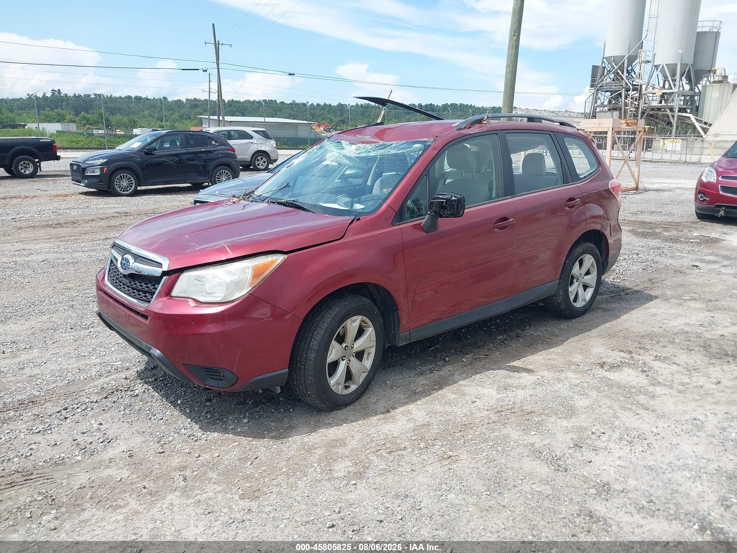 2015 Subaru Forester 2.5i Красный vin: JF2SJABC6FH461377