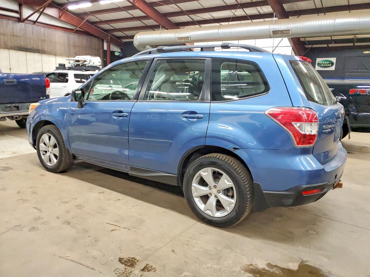 2015 Subaru Forester 2.5i Синий vin: JF2SJABC6FH496081