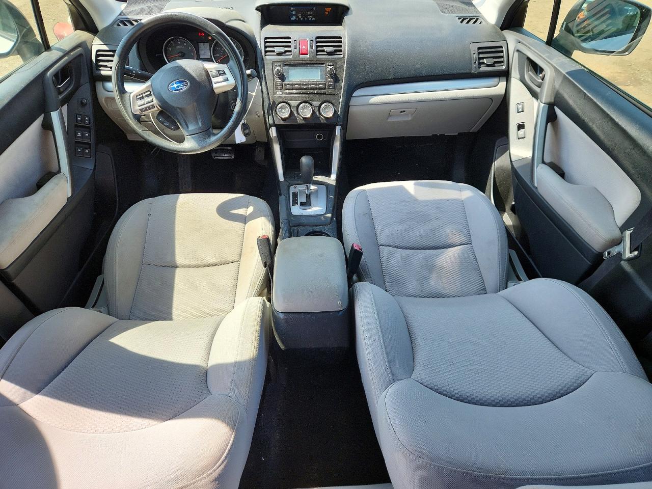 2015 Subaru Forester 2.5i White vin: JF2SJABC6FH501599