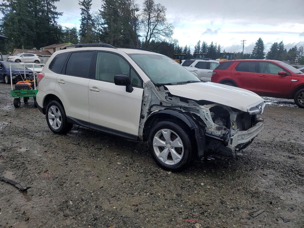 2015 Subaru Forester 2.5i White vin: JF2SJABC6FH542055