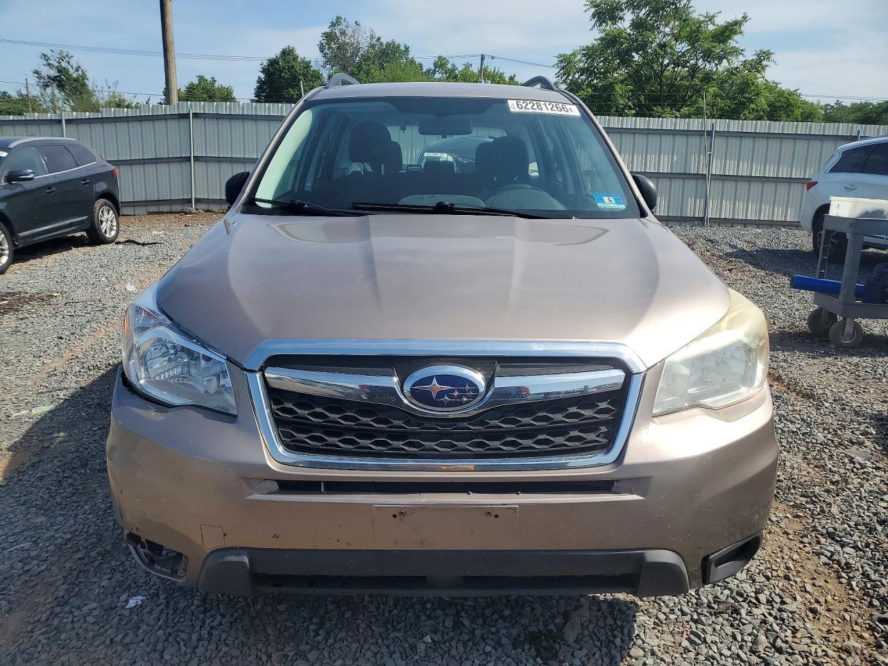 2015 Subaru Forester 2.5i Tan vin: JF2SJABC6FH549359