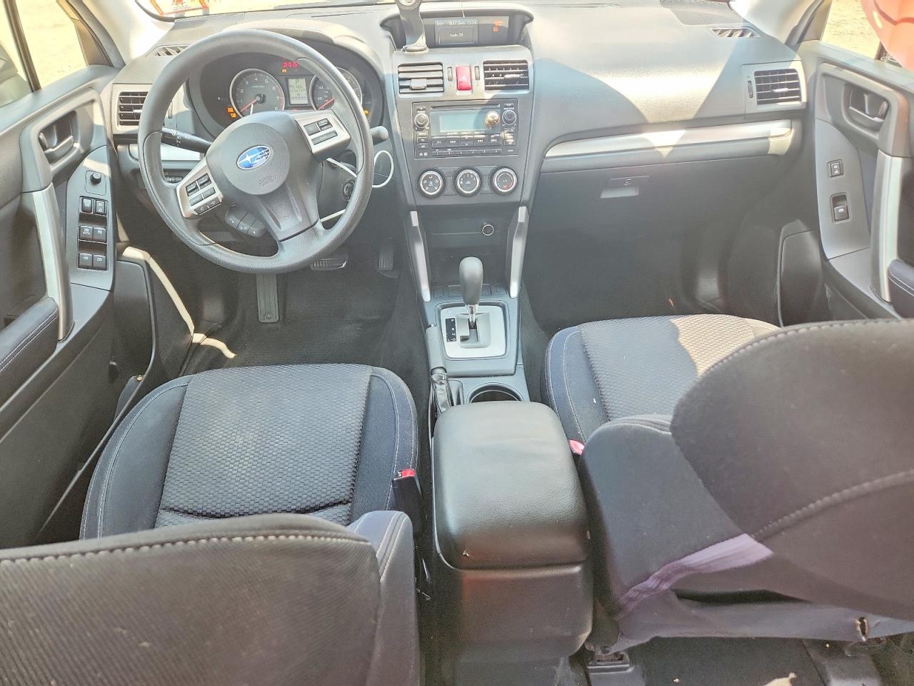 2015 Subaru Forester 2.5i Желто-коричневый vin: JF2SJABC6FH560636