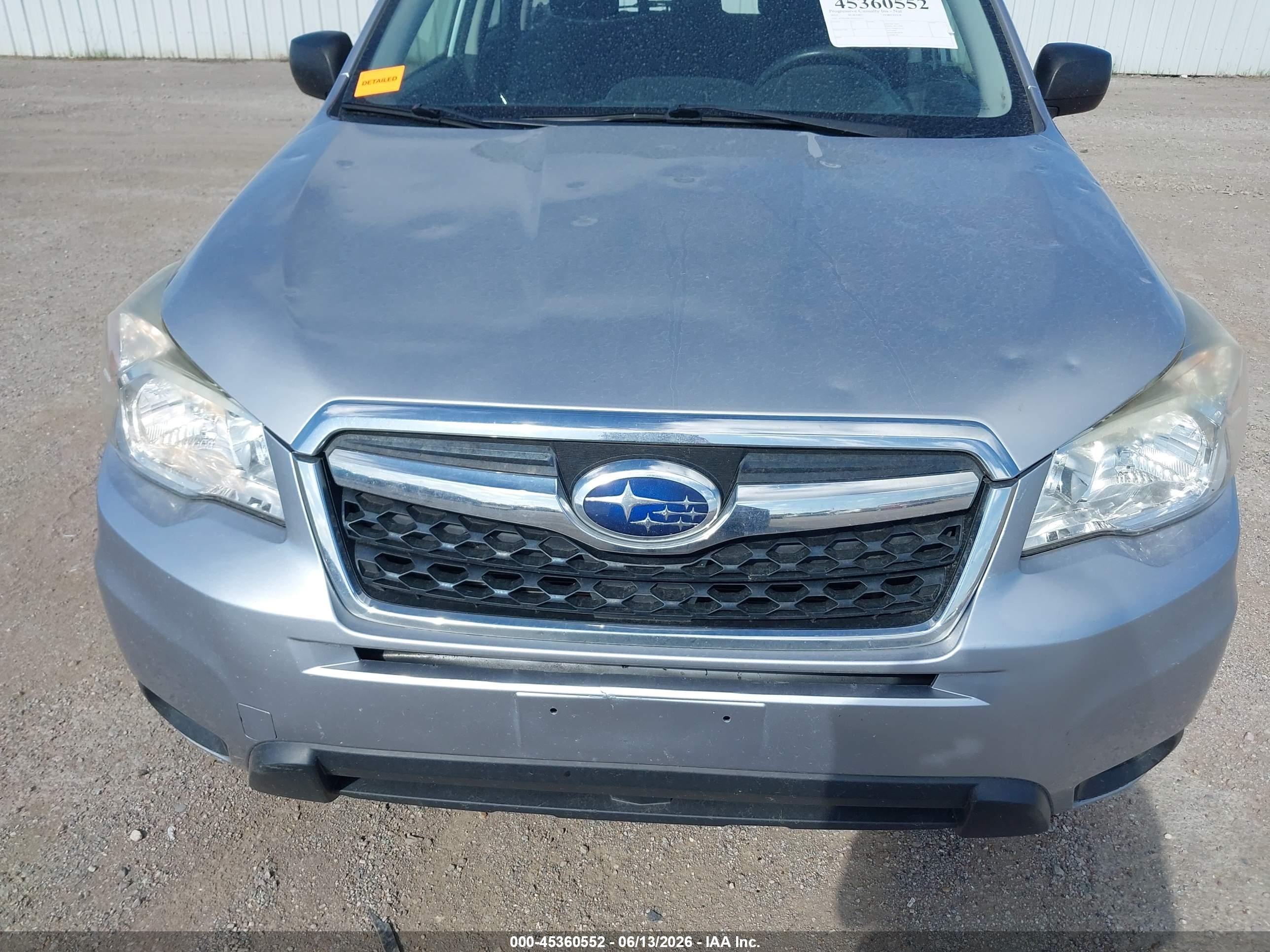 2015 Subaru Forester 2.5i Silver vin: JF2SJABC6FH575332