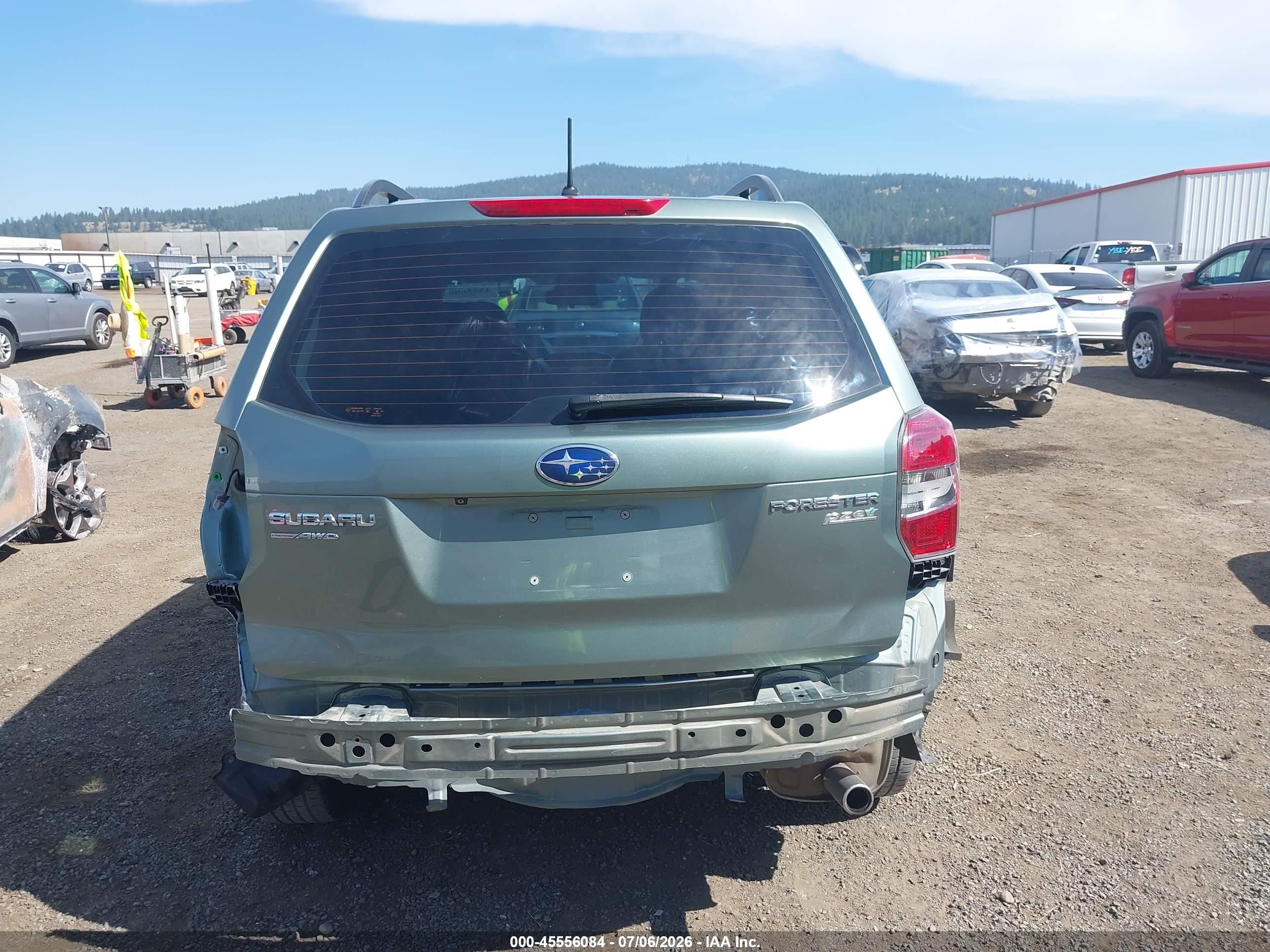 2015 Subaru Forester 2.5i Green vin: JF2SJABC7FH456026
