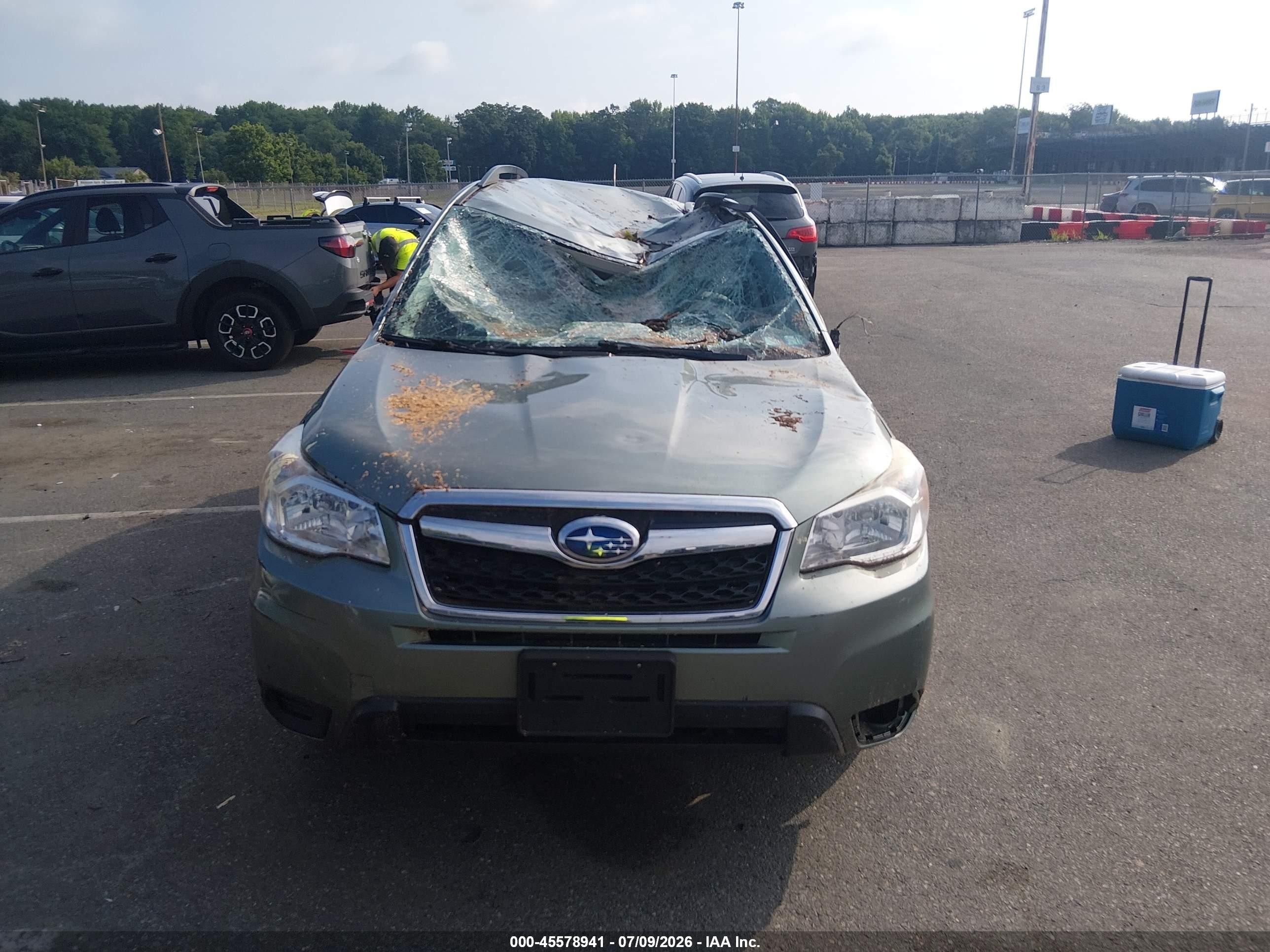 2015 Subaru Forester 2.5i Green vin: JF2SJABC7FH484098