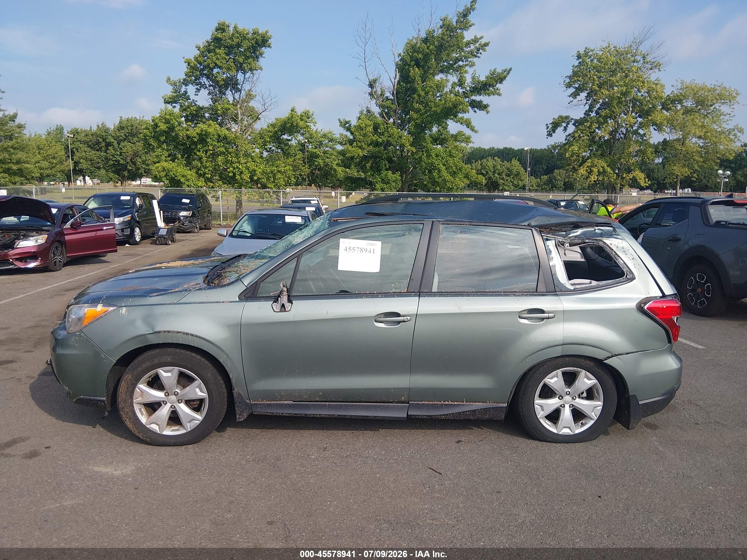 2015 Subaru Forester 2.5i Green vin: JF2SJABC7FH484098
