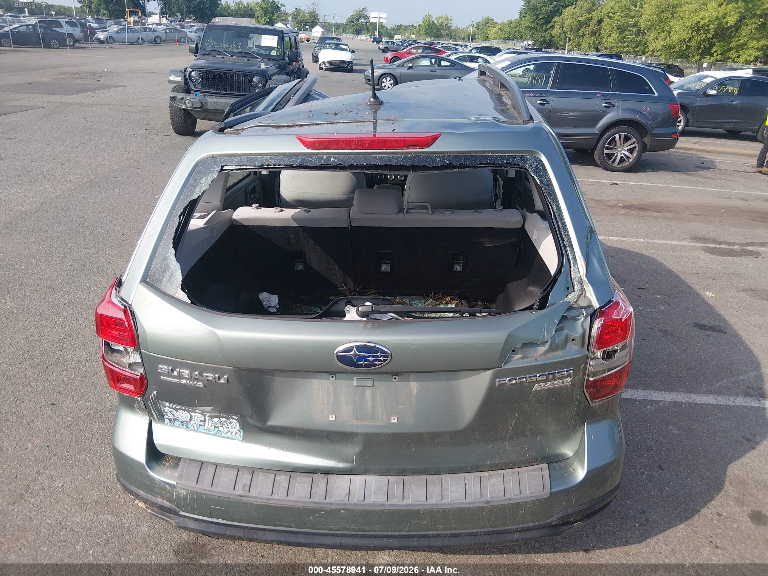 2015 Subaru Forester 2.5i Green vin: JF2SJABC7FH484098
