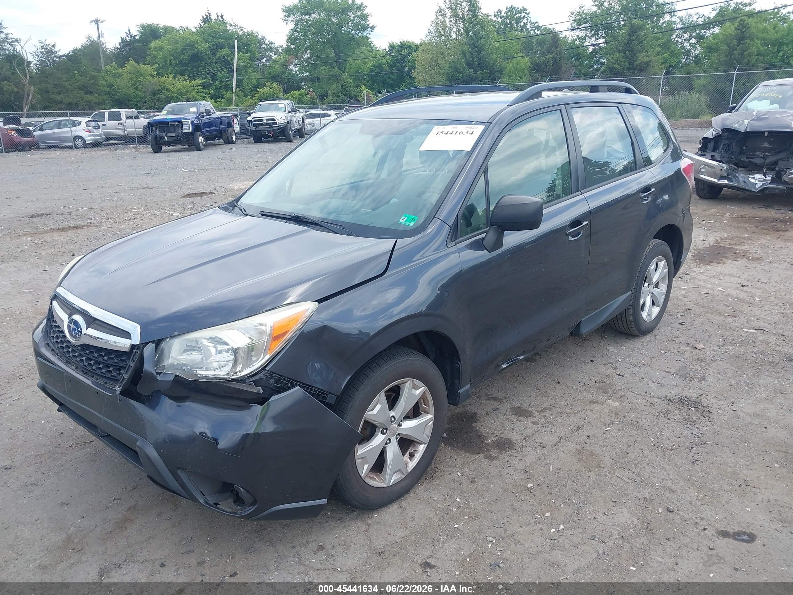 2015 Subaru Forester 2.5i Черный vin: JF2SJABC7FH521666