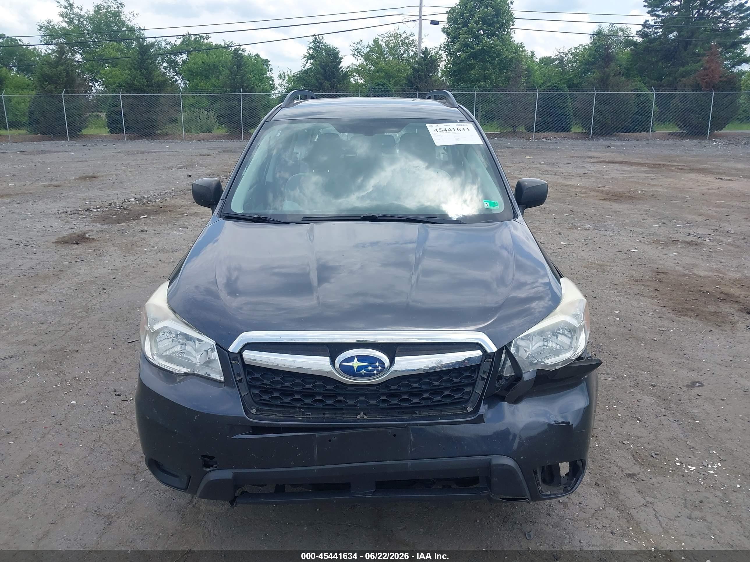 2015 Subaru Forester 2.5i Черный vin: JF2SJABC7FH521666