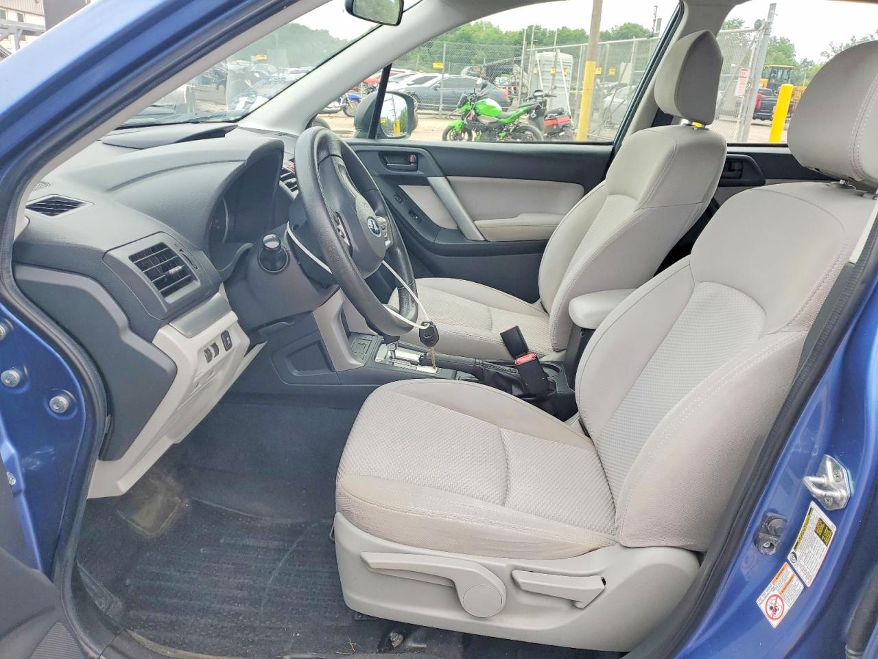 2015 Subaru Forester 2.5i Blue vin: JF2SJABC7FH572939