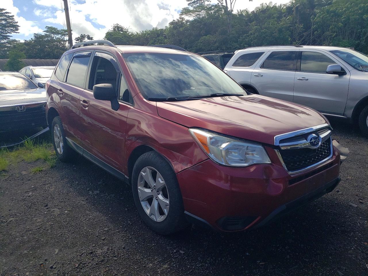 2015 Subaru Forester 2.5i Красный vin: JF2SJABC7FH575470