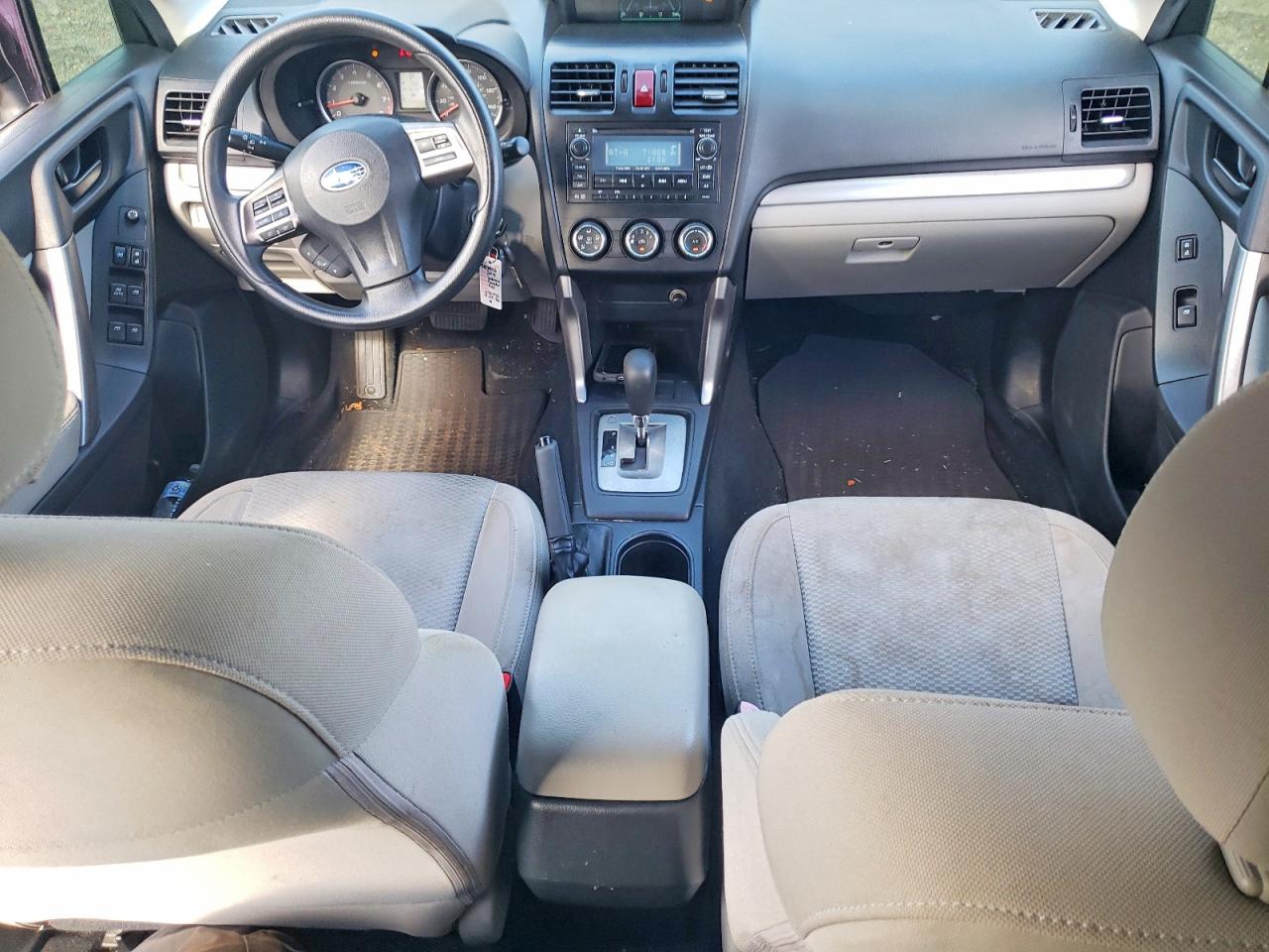 2015 Subaru Forester 2.5i Красный vin: JF2SJABC7FH575470