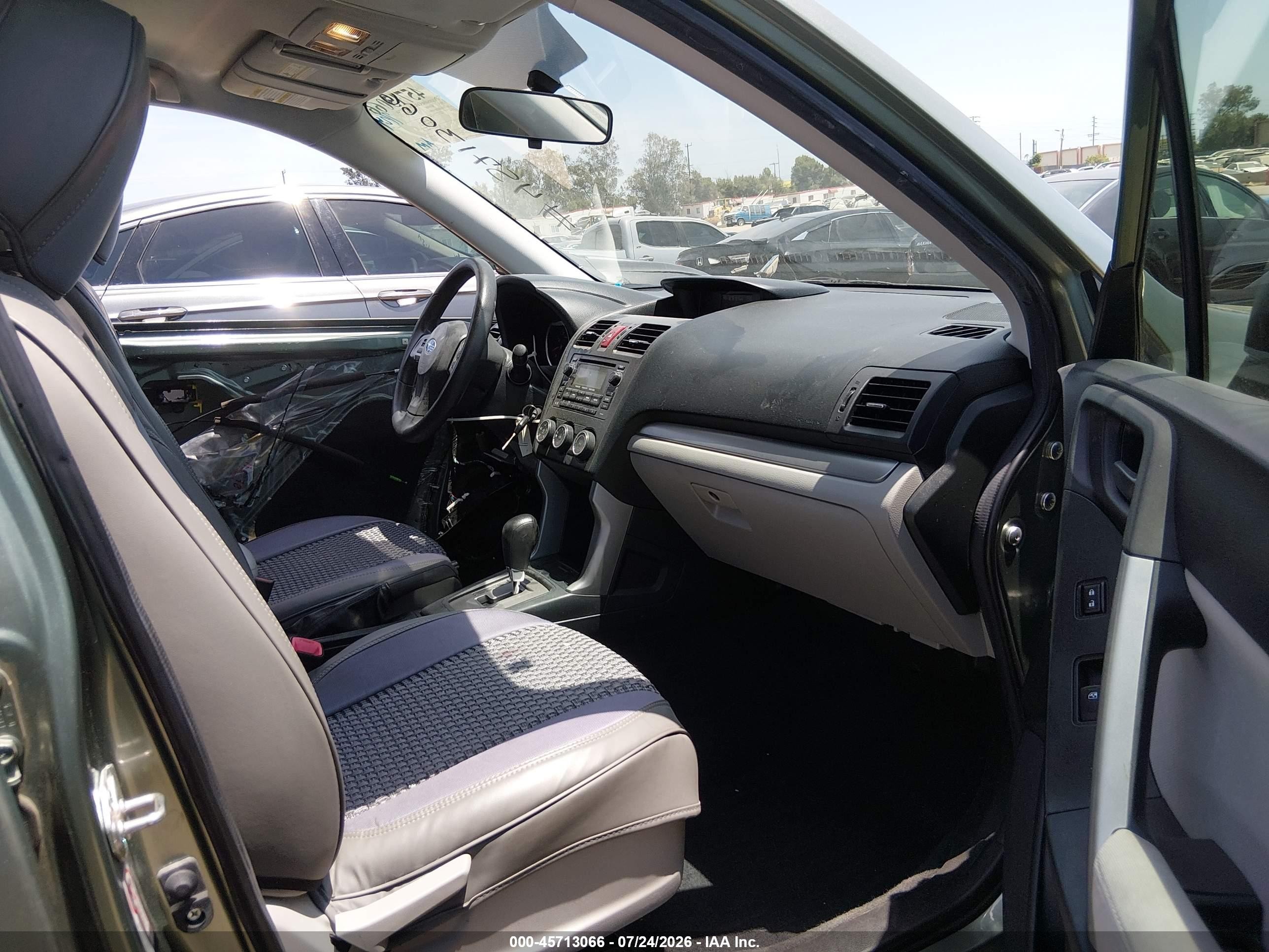 2015 Subaru Forester 2.5i Green vin: JF2SJABC7FH597596