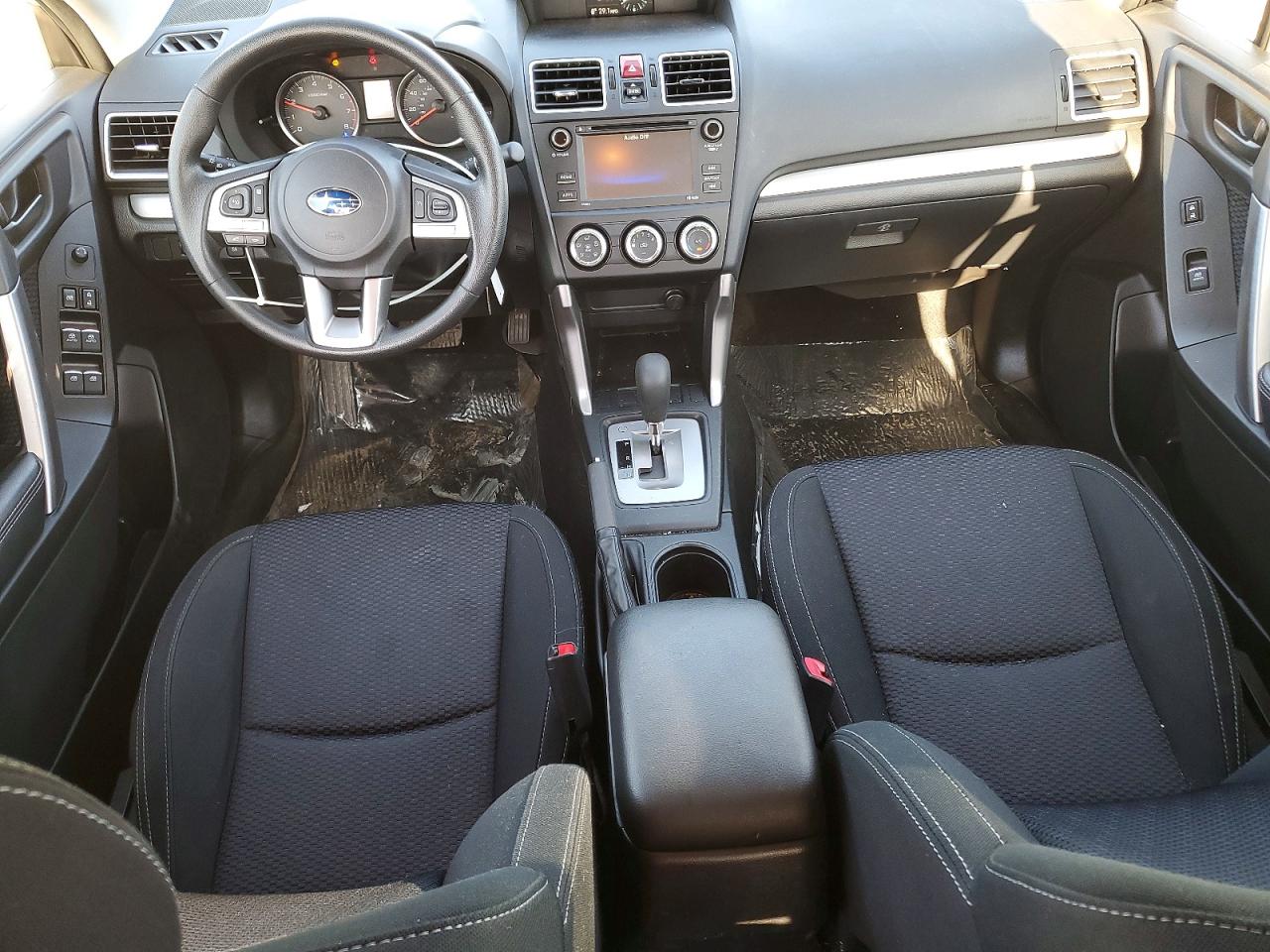 2017 Subaru Forester 2.5i Silver vin: JF2SJABC7HH448205