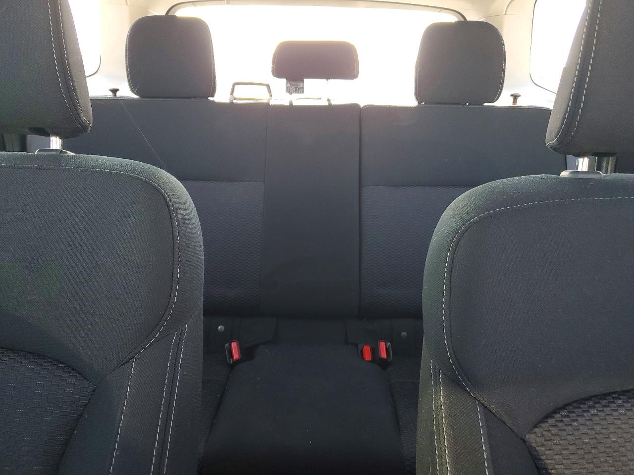 2017 Subaru Forester 2.5i Silver vin: JF2SJABC7HH448205