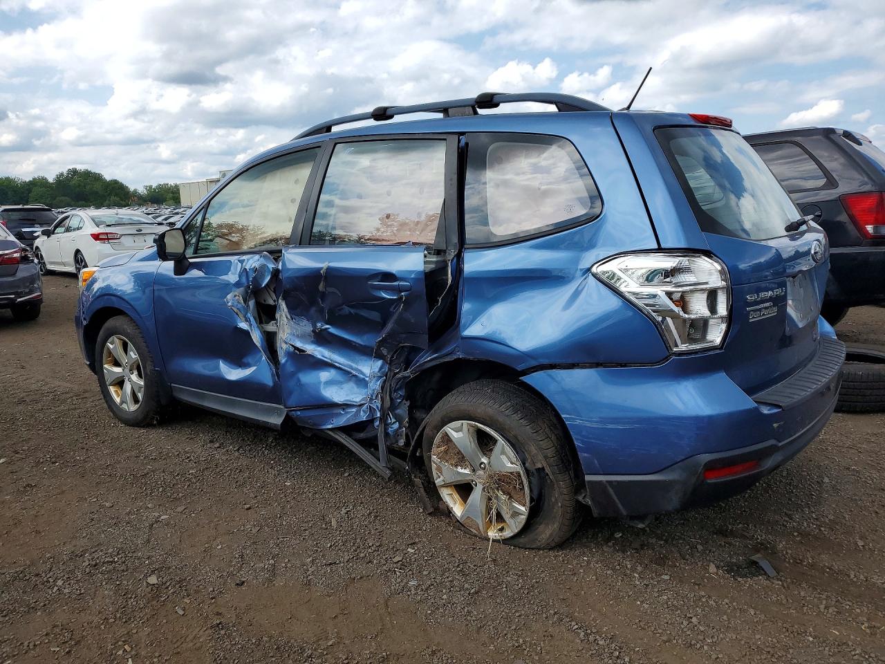 2015 Subaru Forester 2.5i Blue vin: JF2SJABC8FH807560