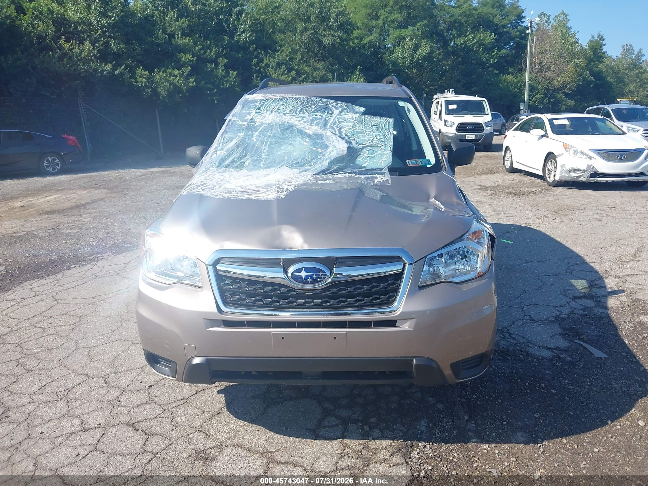 2015 Subaru Forester 2.5i Champagne vin: JF2SJABC8FH818025
