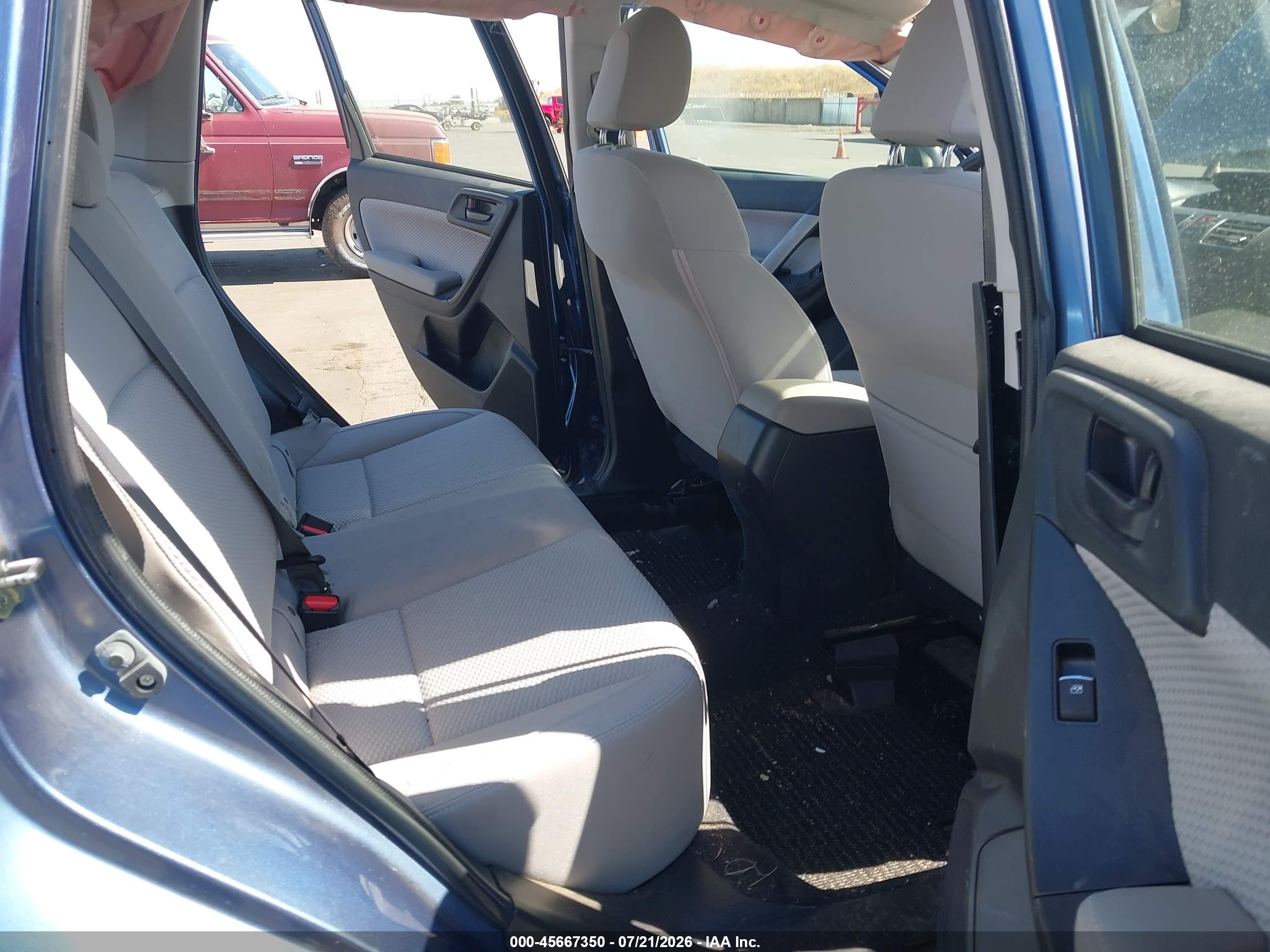 2018 Subaru Forester 2.5i Blue vin: JF2SJABC8JH584431