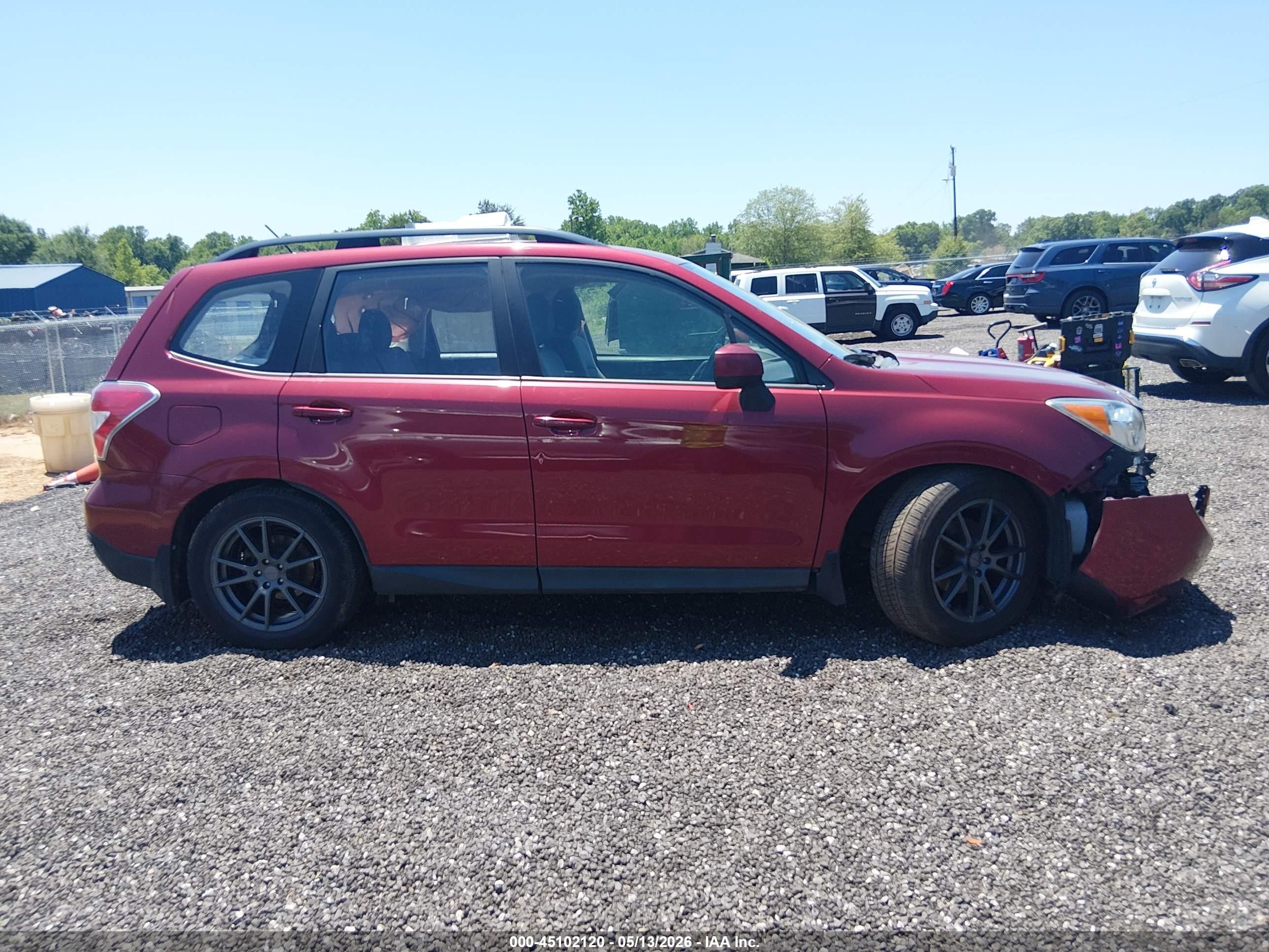 2015 Subaru Forester 2.5i Красный vin: JF2SJABC9FH420399