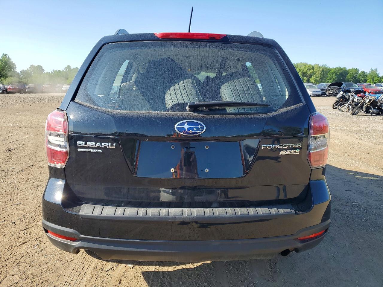 2015 Subaru Forester 2.5i Black vin: JF2SJABC9FH500284