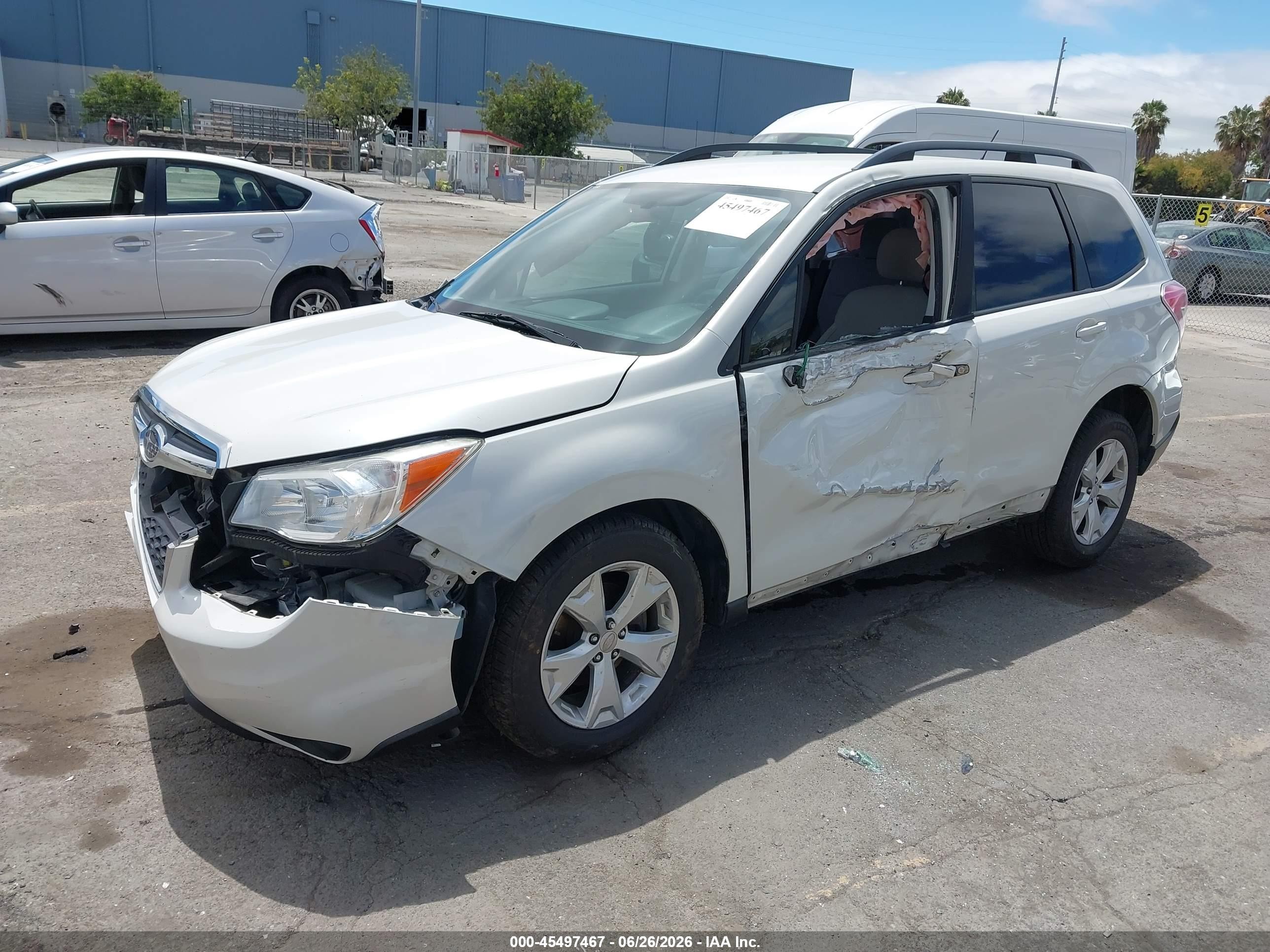2015 Subaru Forester 2.5i Черный vin: JF2SJABC9FH540414