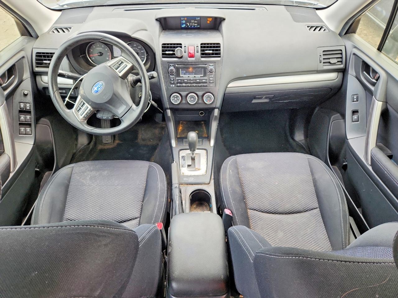 2015 Subaru Forester 2.5i Silver vin: JF2SJABC9FH839949