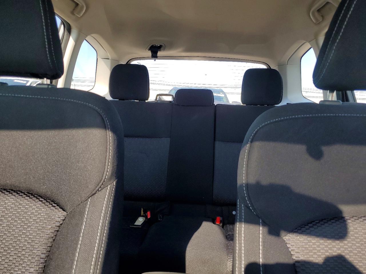 2015 Subaru Forester 2.5i Gray vin: JF2SJABCXFH422663