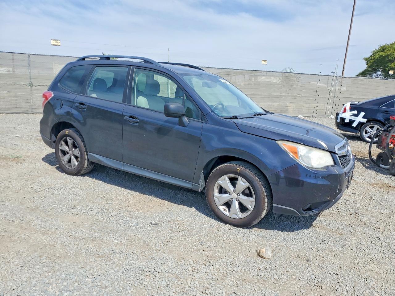 2015 Subaru Forester 2.5i Black vin: JF2SJABCXFH452245
