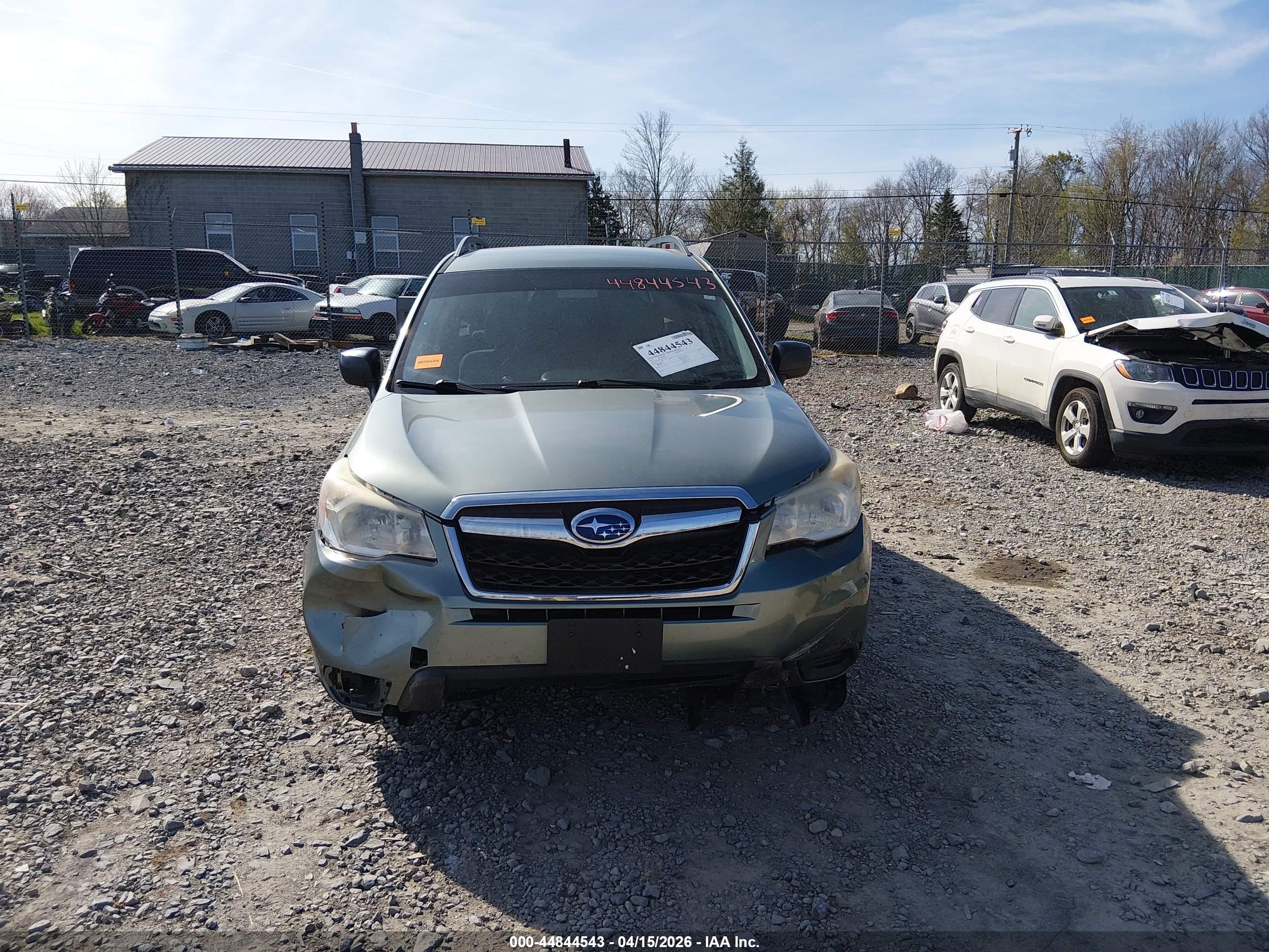 2015 Subaru Forester 2.5i Green vin: JF2SJABCXFH461821