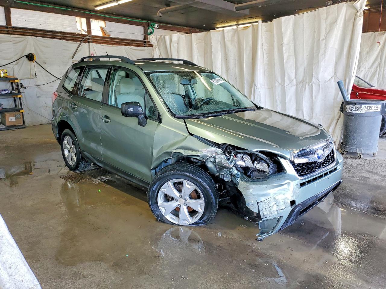 2015 Subaru Forester 2.5i Green vin: JF2SJABCXFH547954