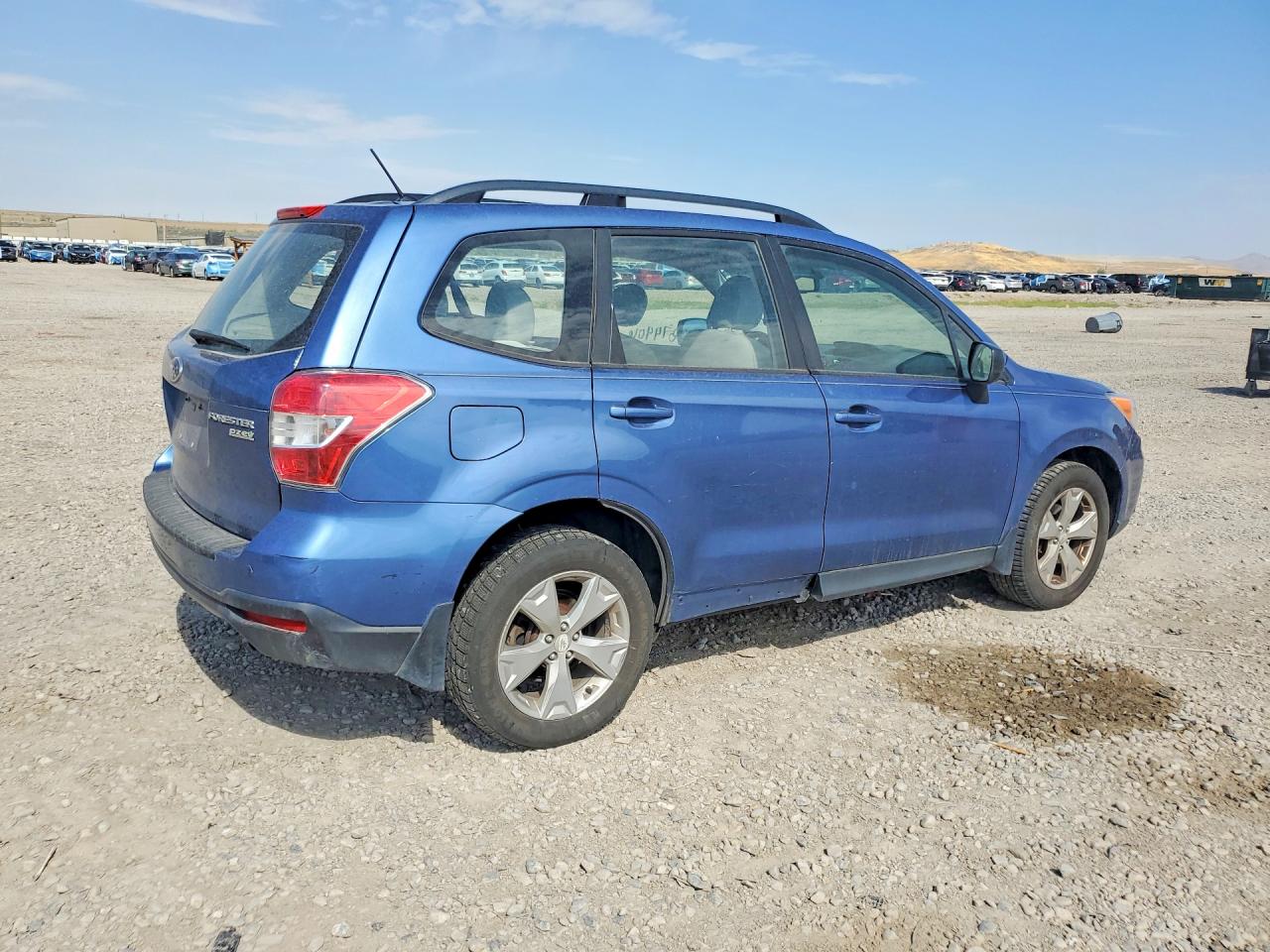 2015 Subaru Forester 2.5i Синий vin: JF2SJABCXFH573776