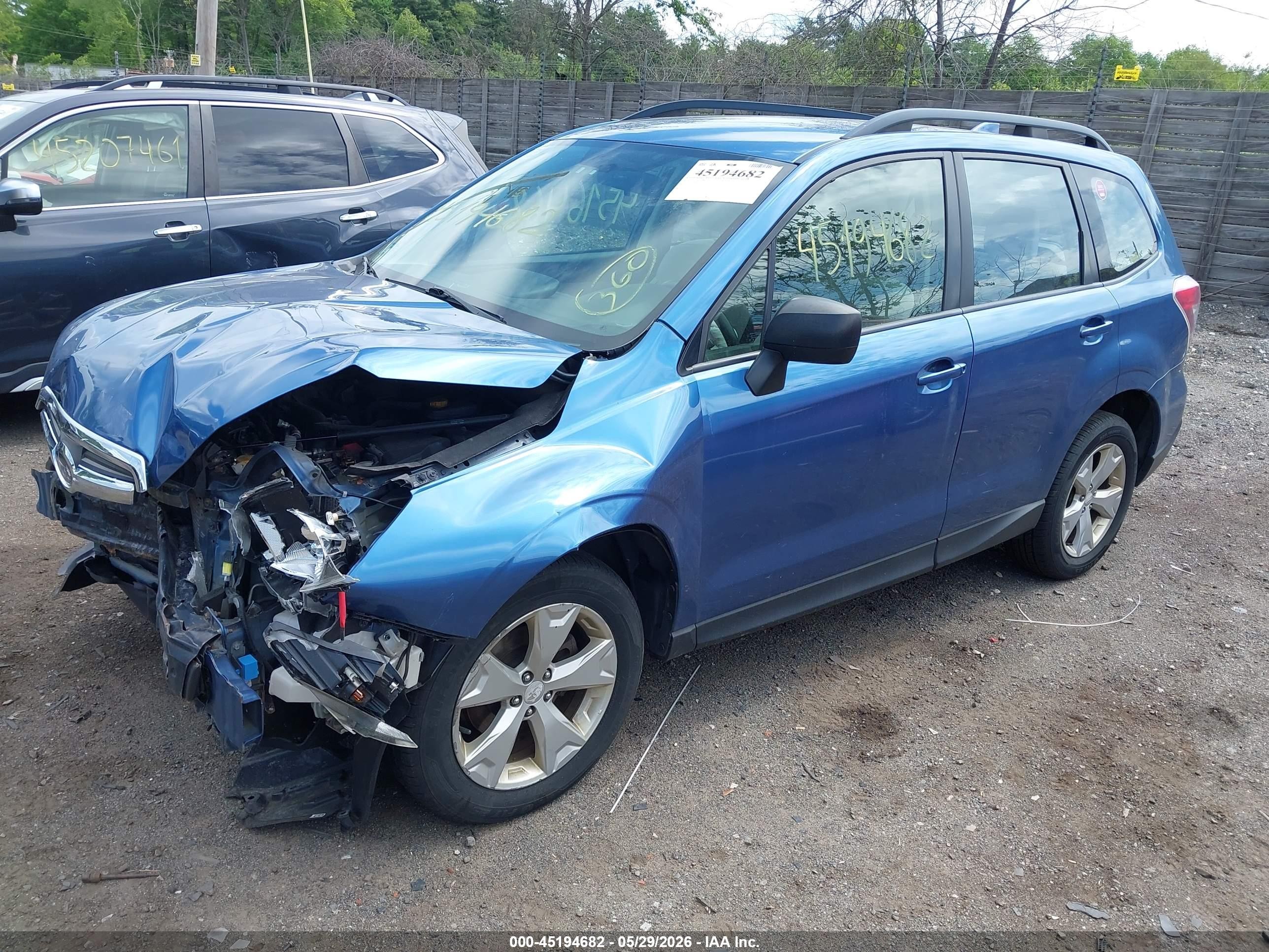 2016 Subaru Forester 2.5i Blue vin: JF2SJABCXGH432109